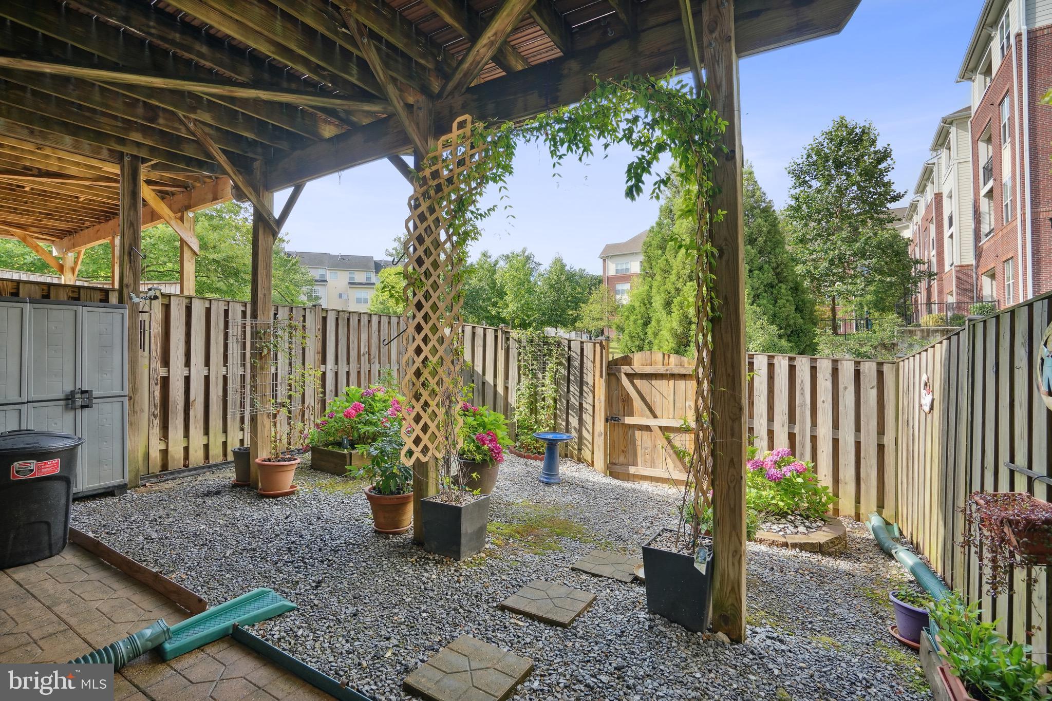 LAUREL HIGHLANDS - Residential