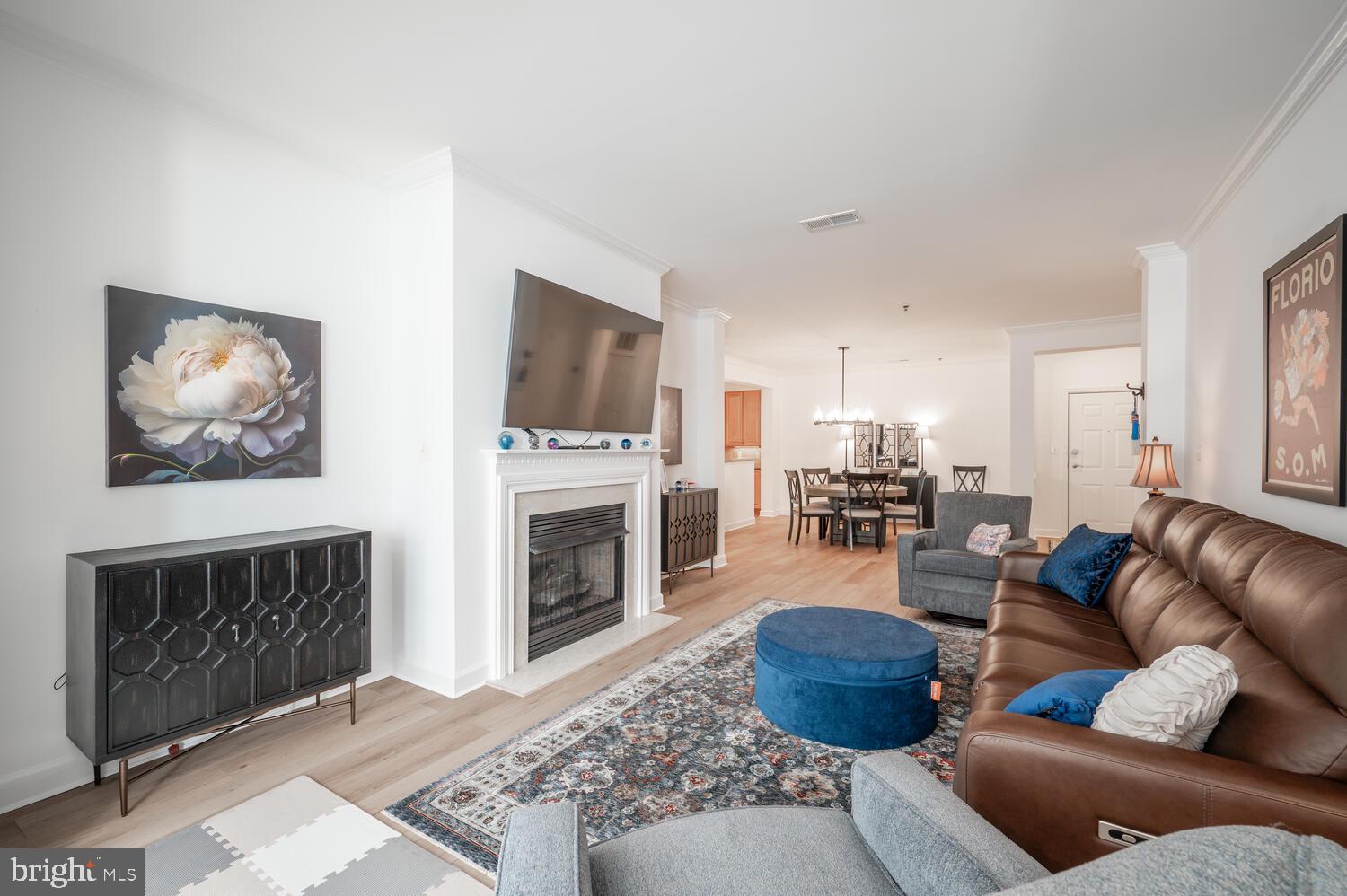 PROVIDENCE SQUARE - Residential