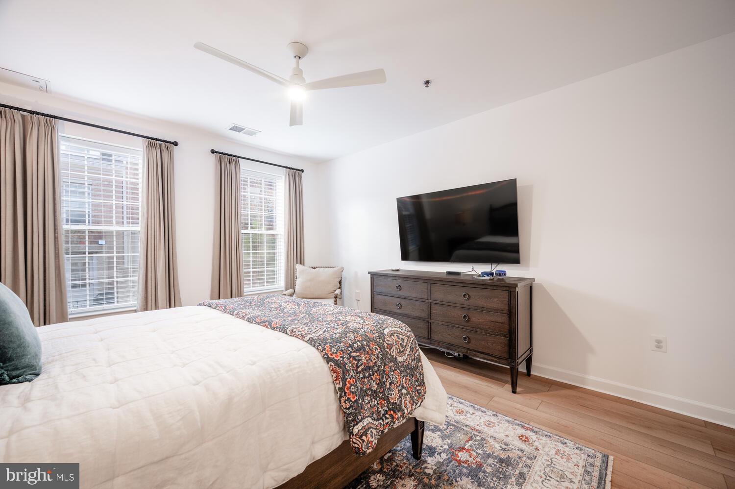 PROVIDENCE SQUARE - Residential