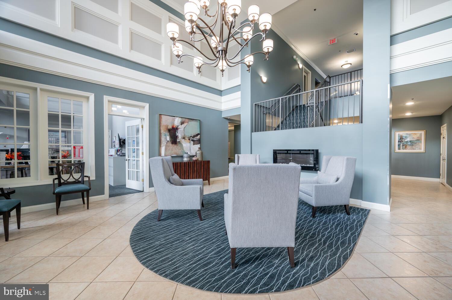 PROVIDENCE SQUARE - Residential