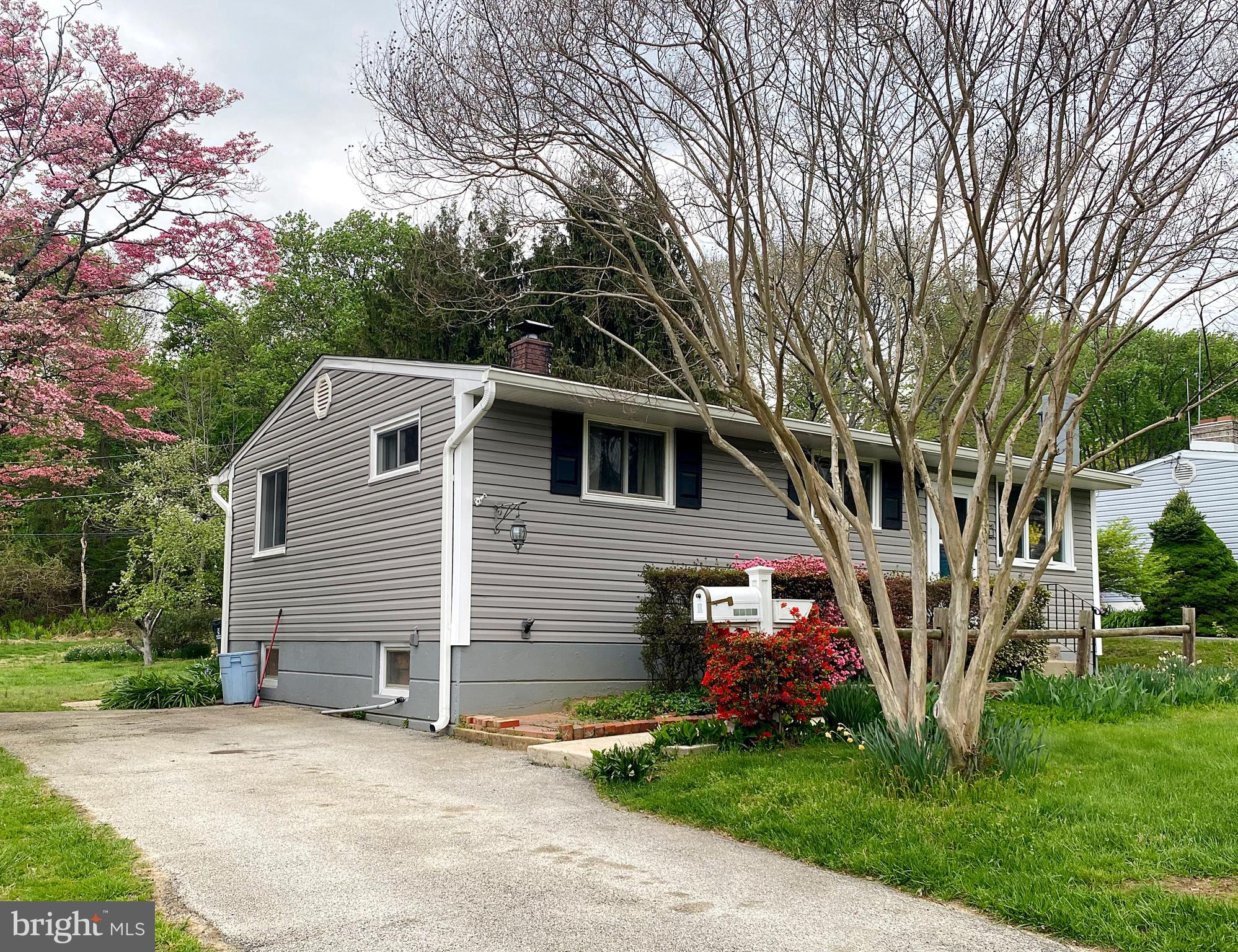 10 TUSCANY ROAD