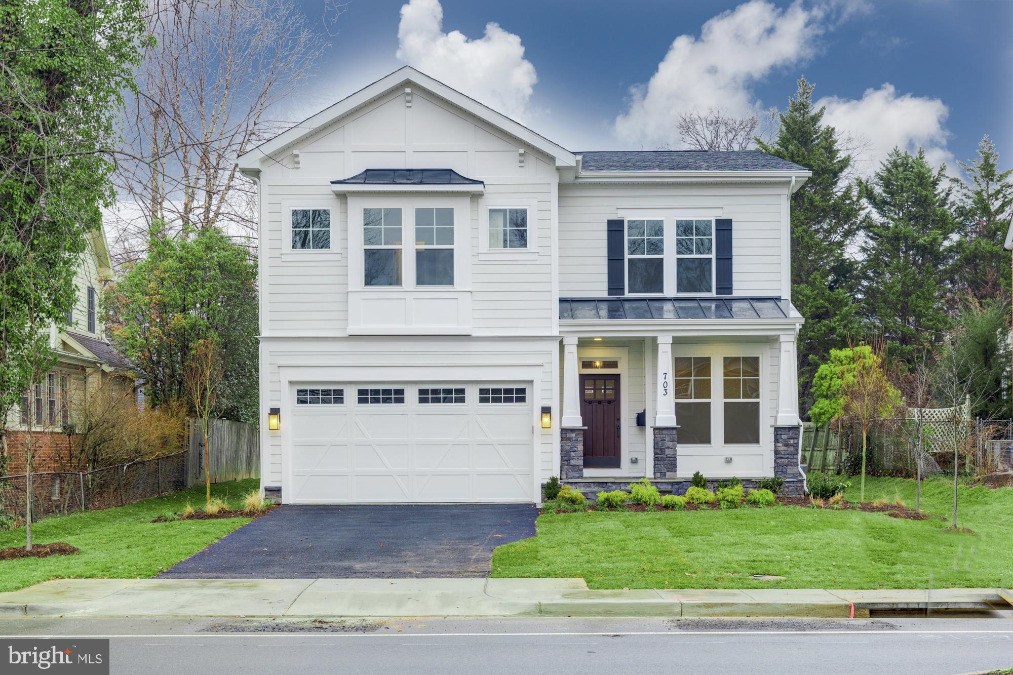 HILLWOOD - Residential