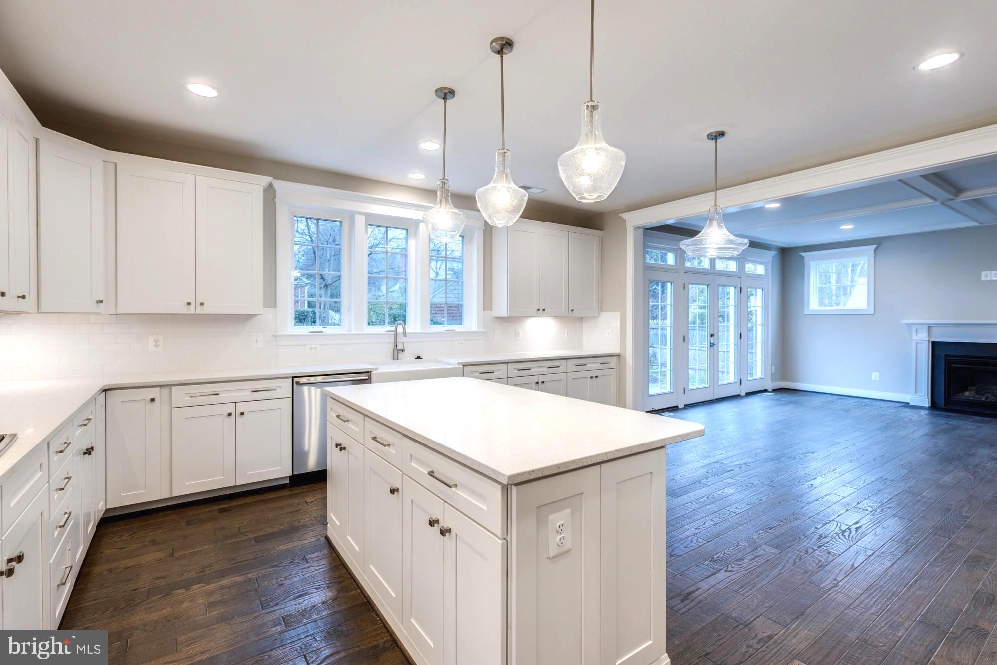 HILLWOOD - Residential