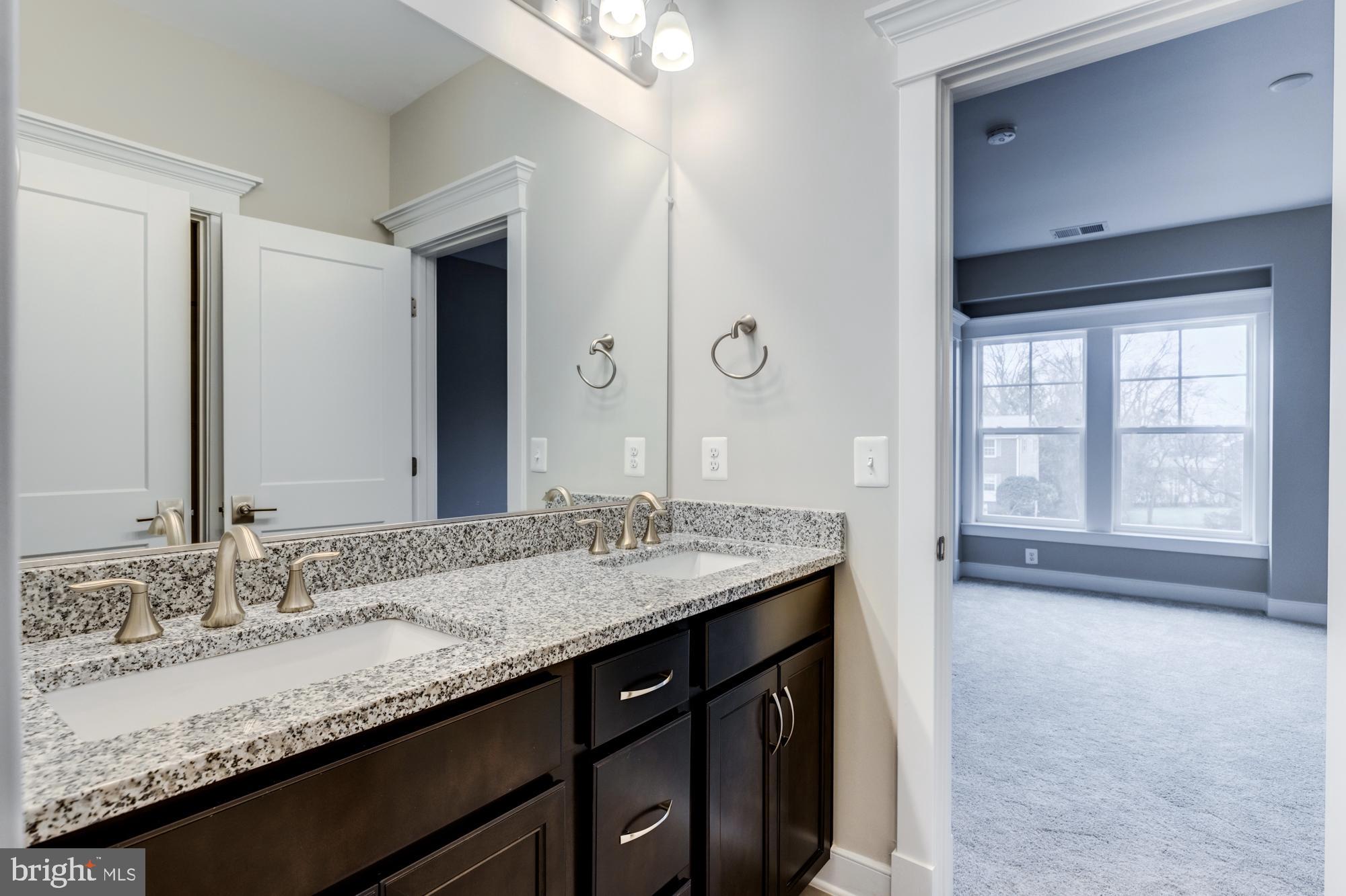 HILLWOOD - Residential