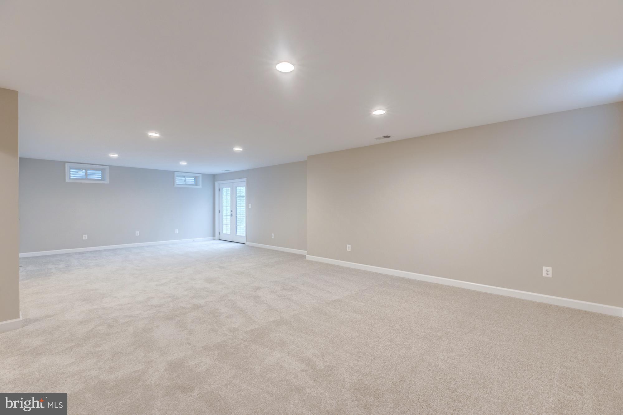 HILLWOOD - Residential