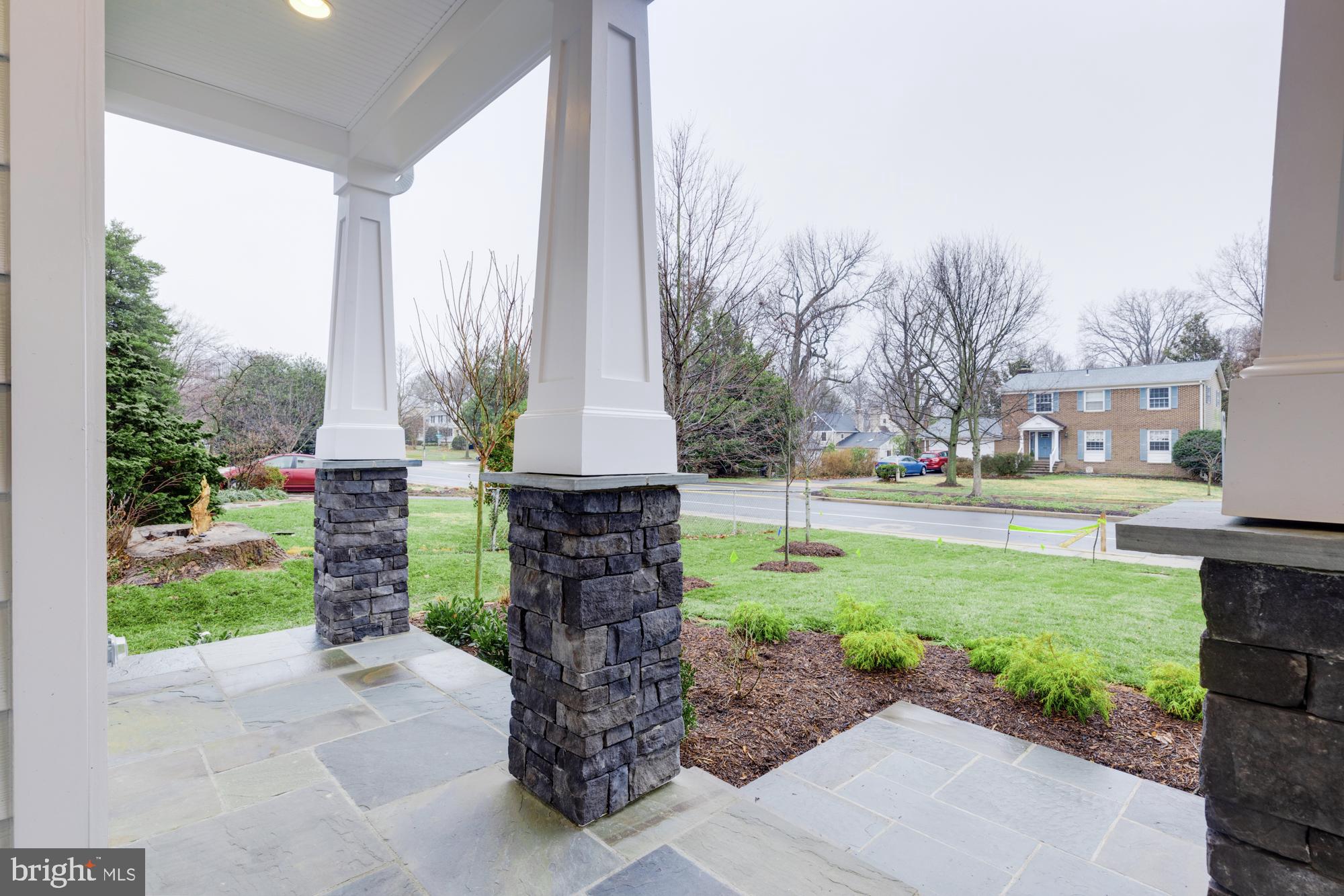 HILLWOOD - Residential