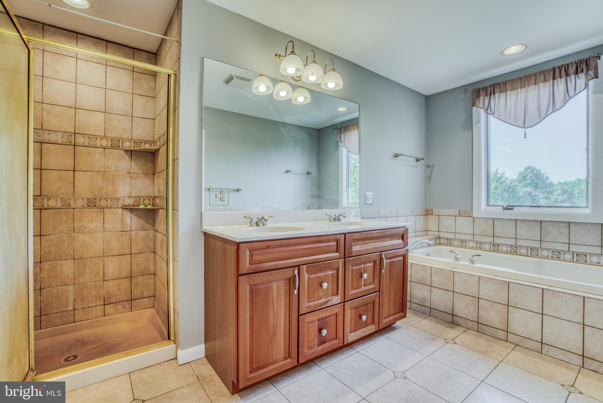 CORBETT HILL FARMS - Residential