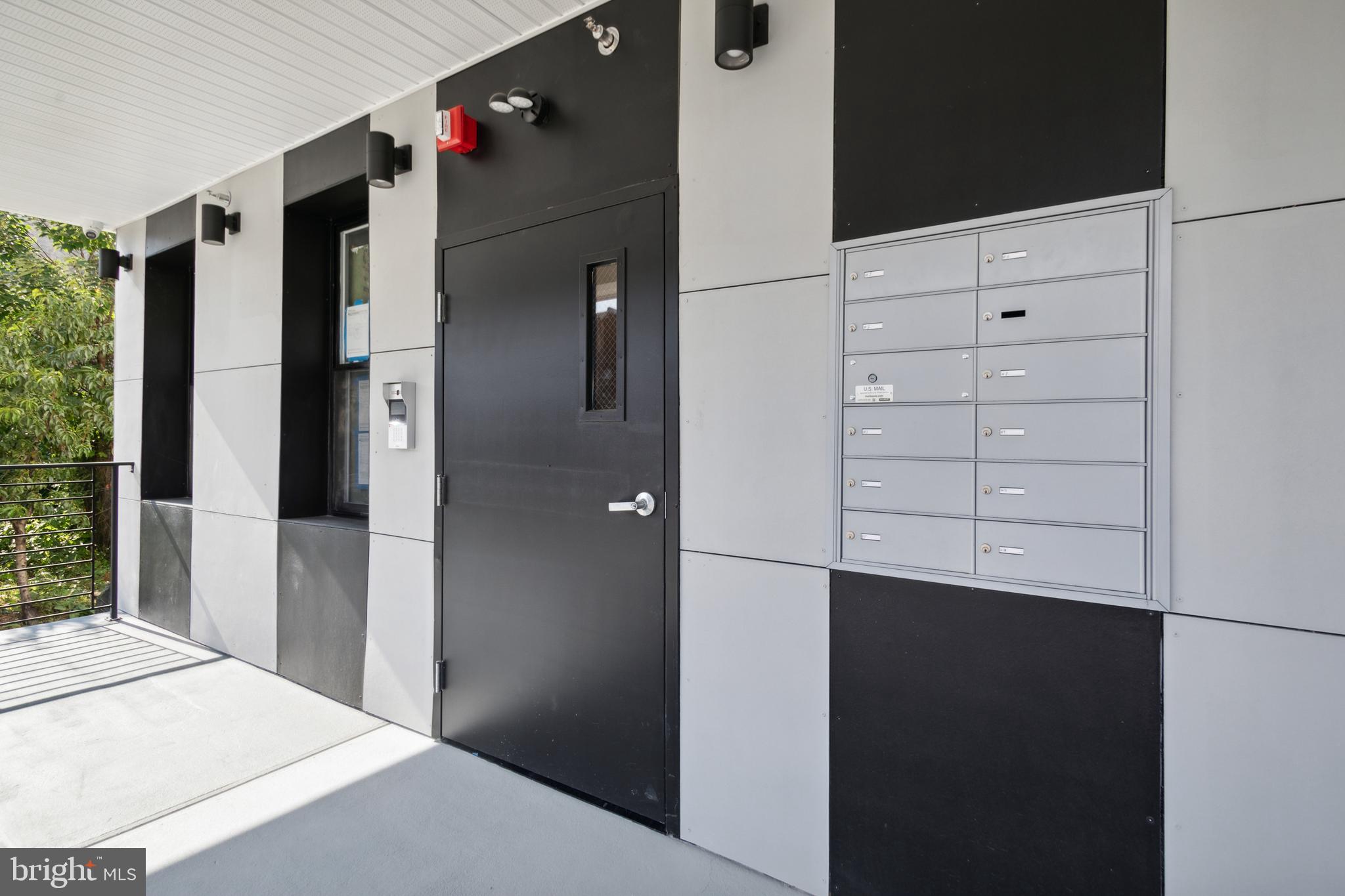 PARKSIDE - Residential Lease