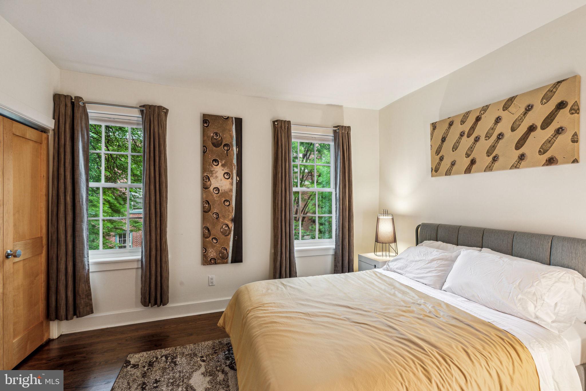 WASHINGTON SQ WEST - Residential