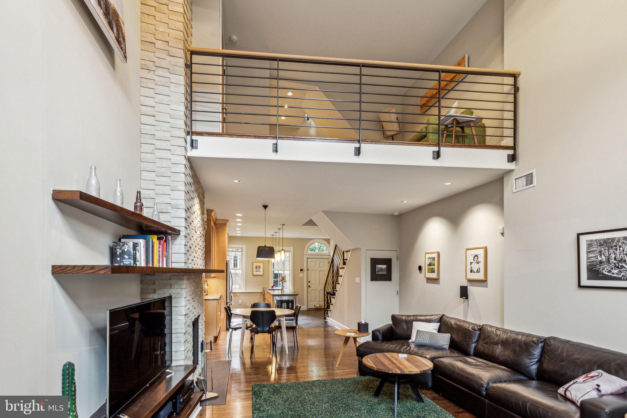 WASHINGTON SQ WEST - Residential