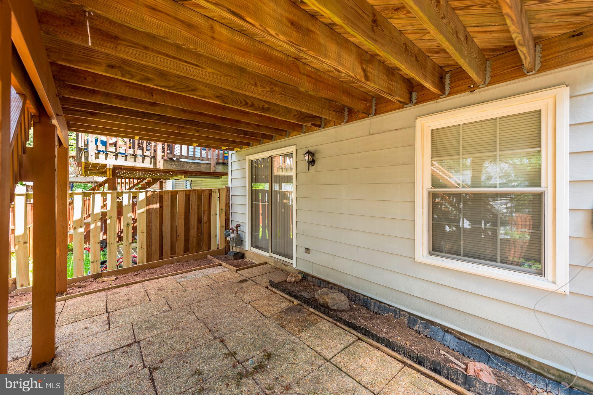 LAKE RIDGE - Residential Lease