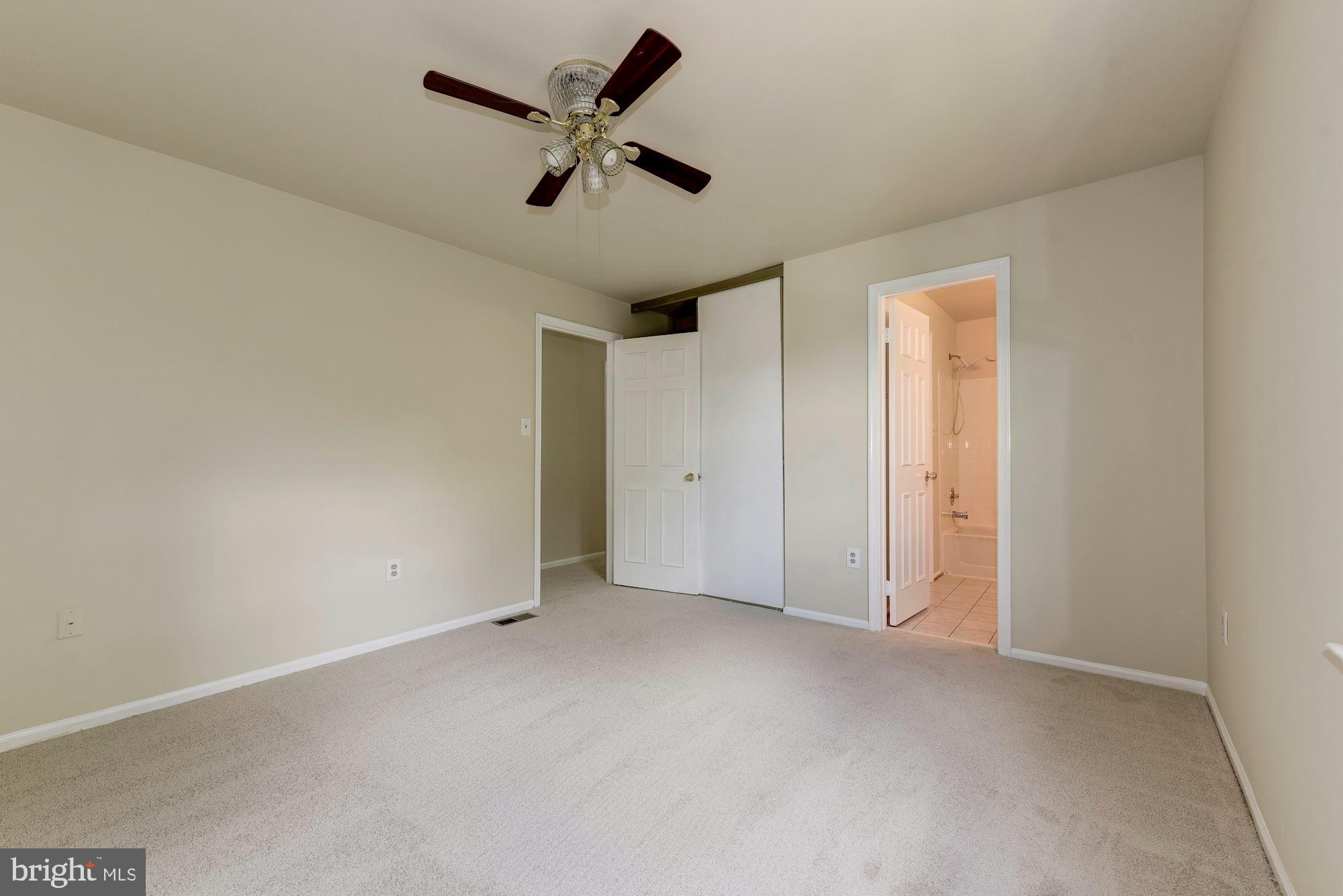 LAKE RIDGE - Residential Lease