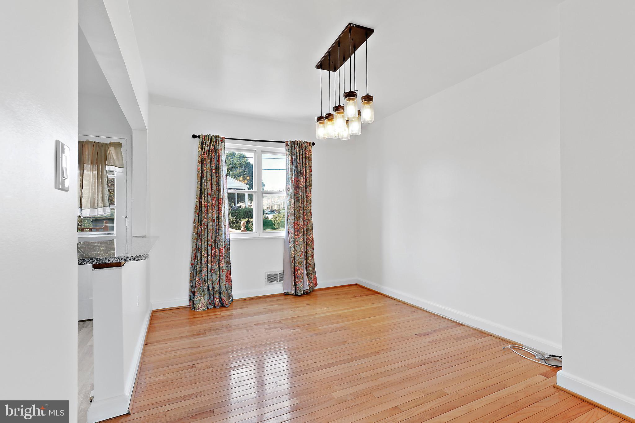 BEECHFIELD - Residential Lease