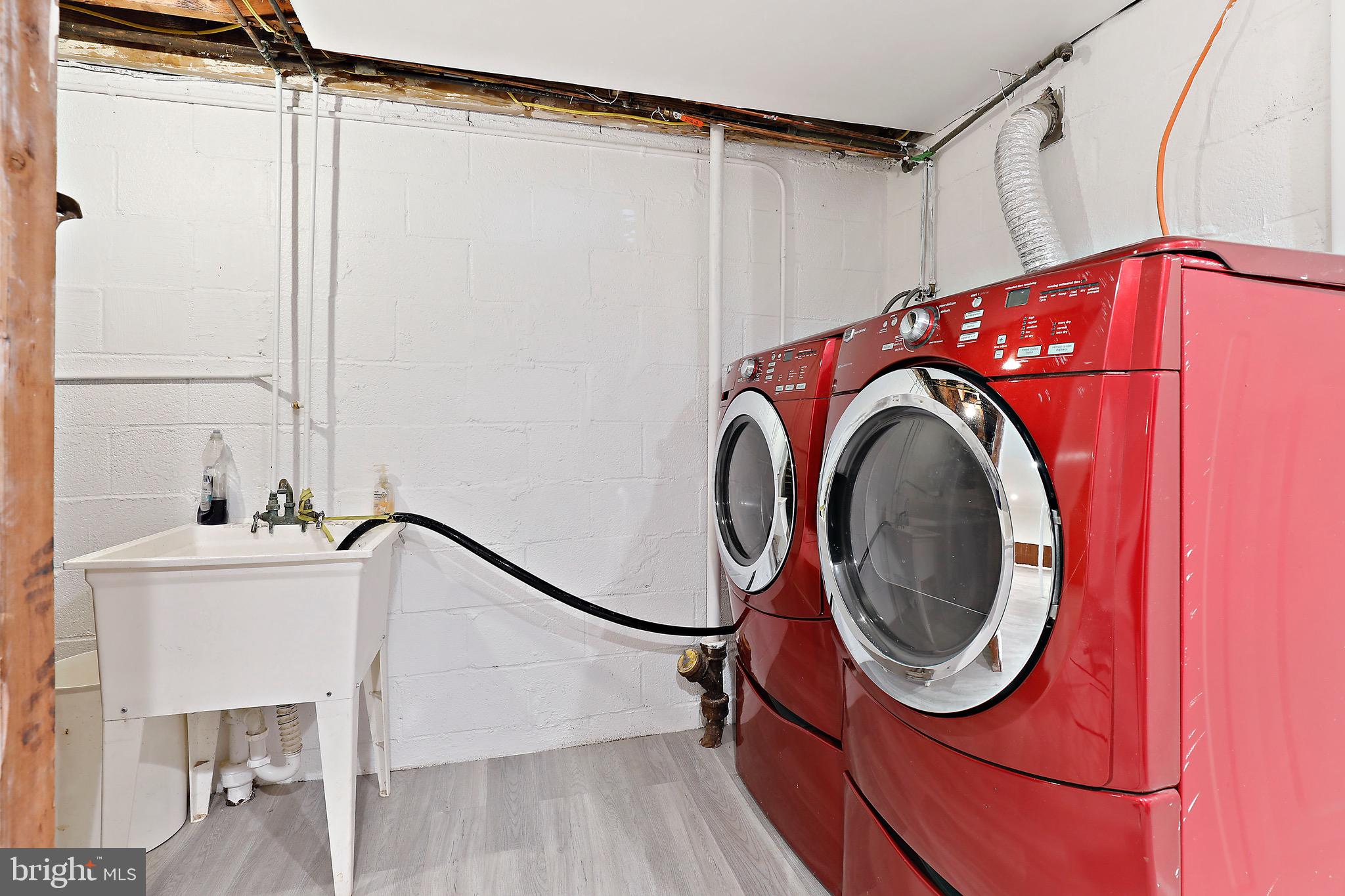 BEECHFIELD - Residential Lease