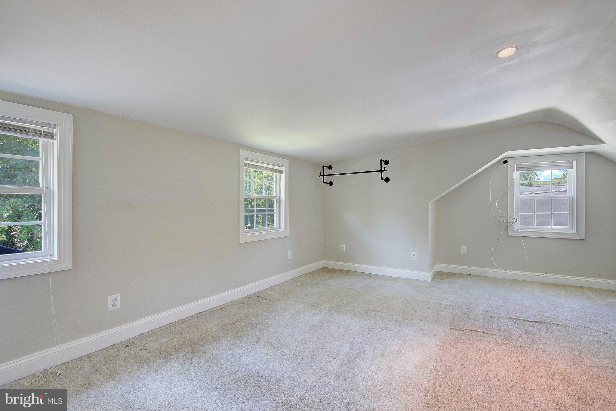 GLEN BURNIE - Residential