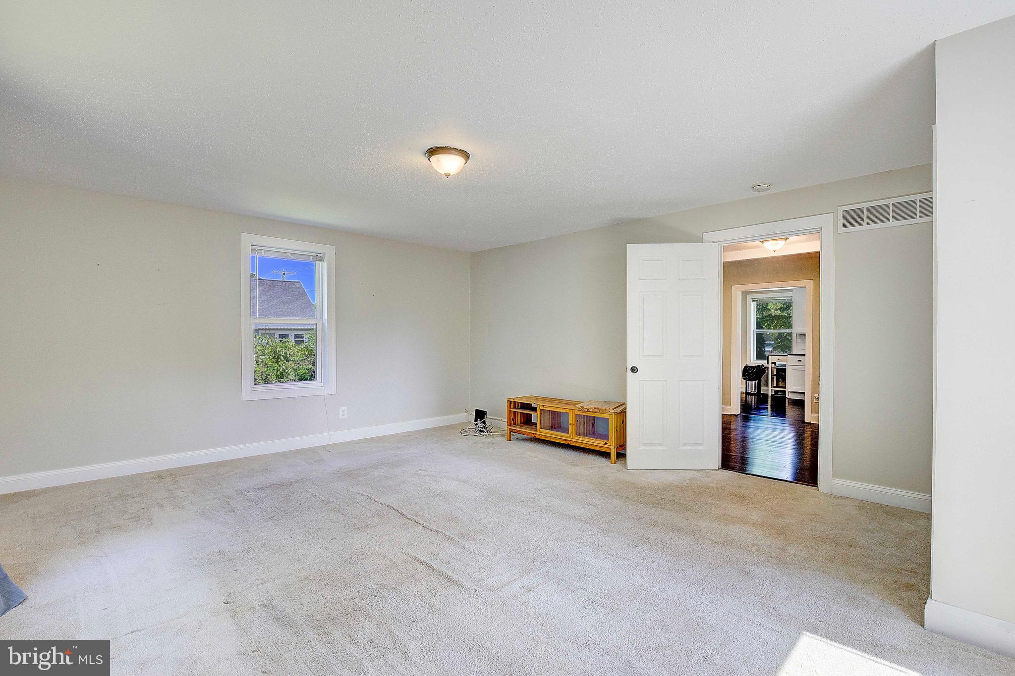 GLEN BURNIE - Residential