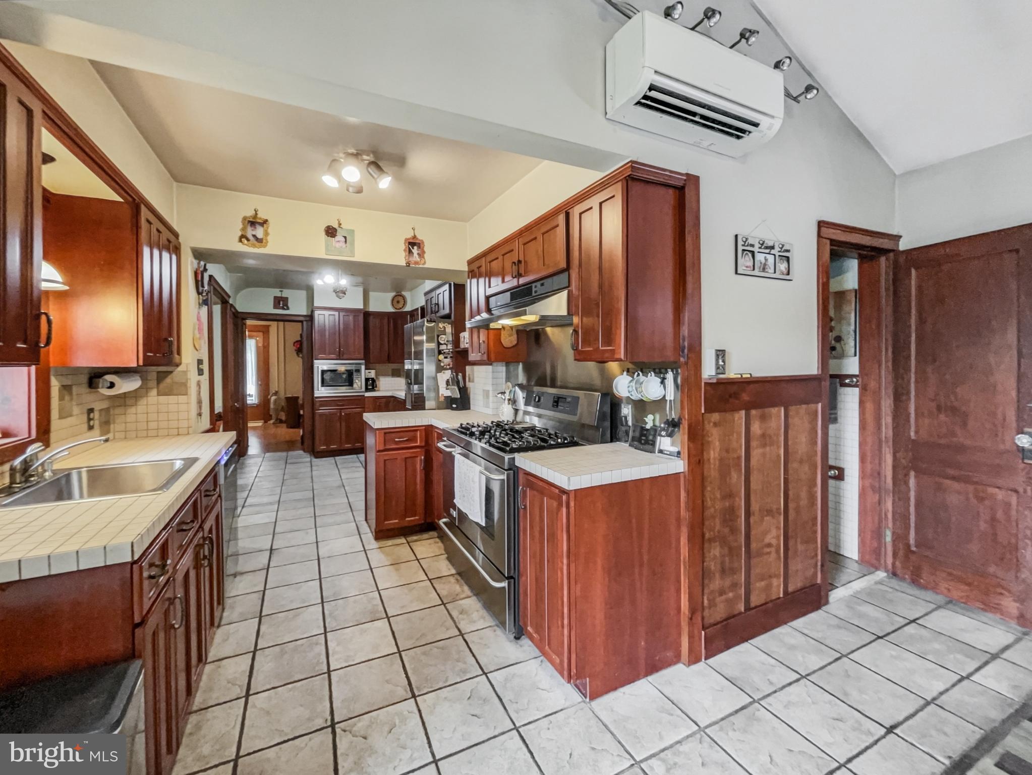 WEST MANCHESTER TWP - Residential Income