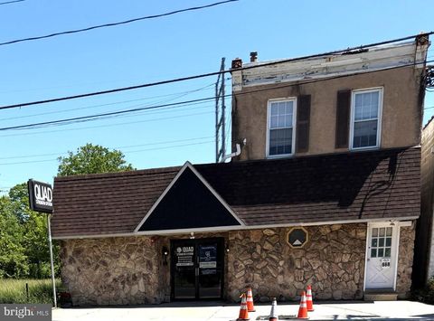 Photo of 668 N Broad St, WOODBURY, NJ 08097 (MLS # NJGL2073178)