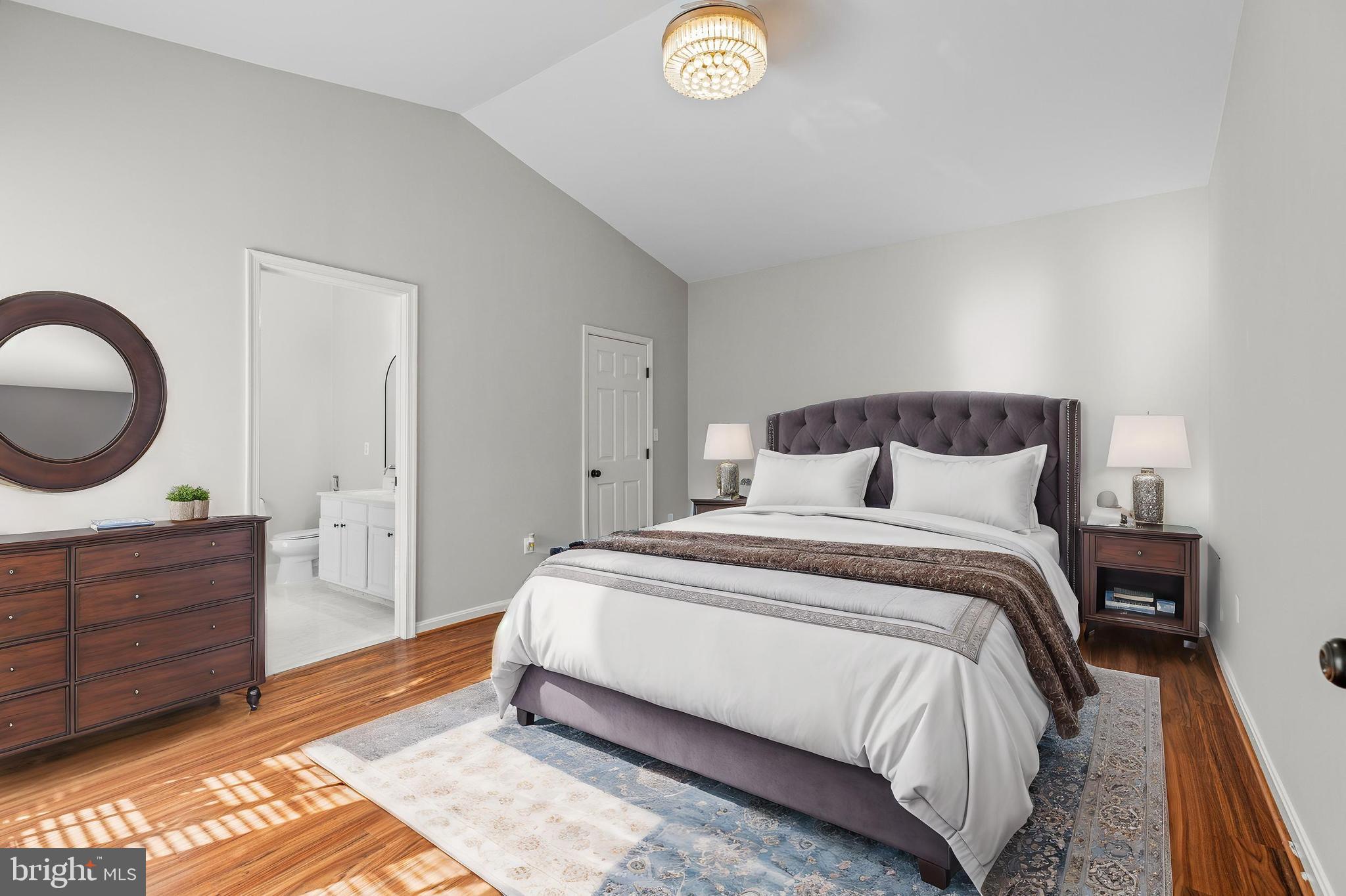 SIGNATURE AT BROADLANDS - Residential