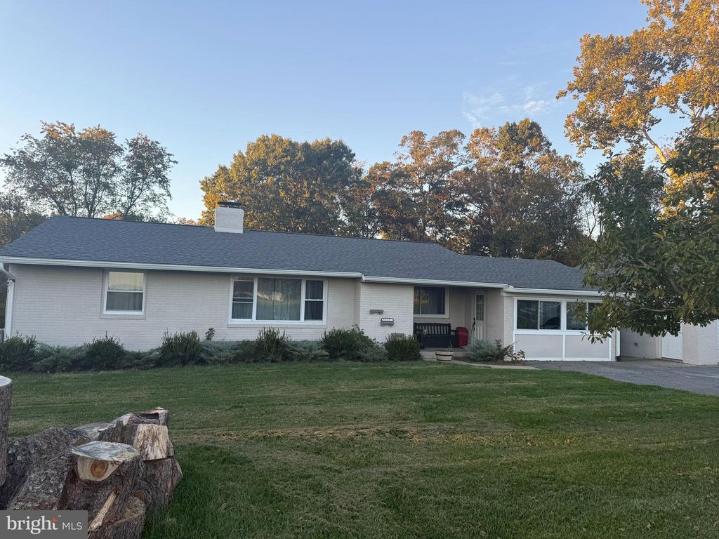 Photo of 5222 Mussetter Road, IJAMSVILLE, MD 21754 (MLS # MDFR2072338)
