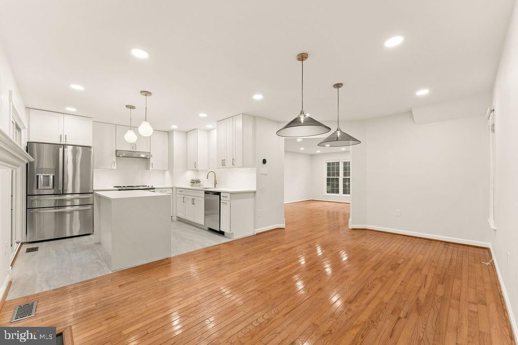3859 ZELKOVA COURT