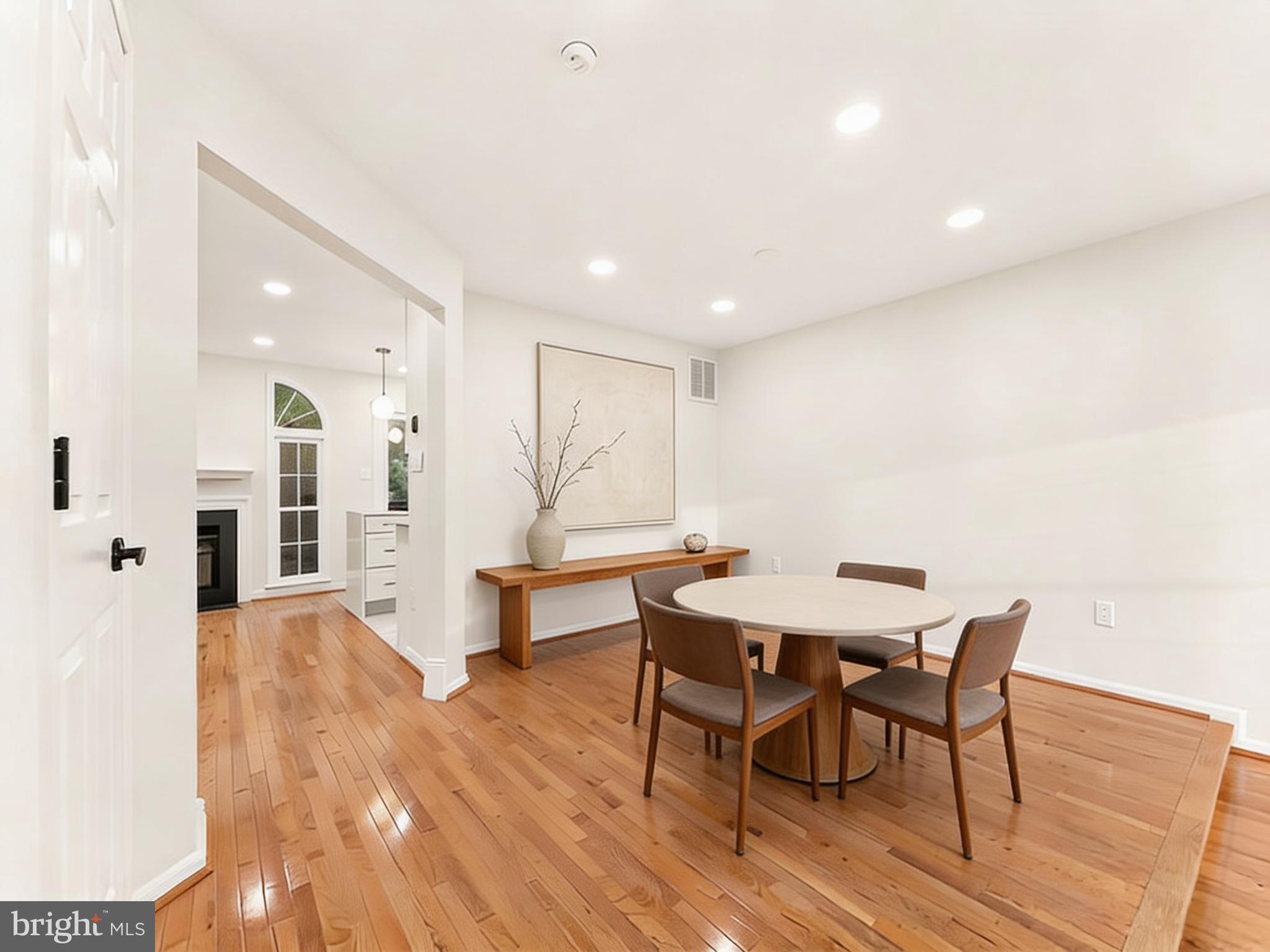 3859 ZELKOVA COURT