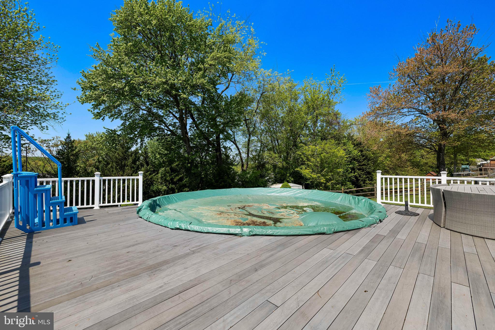 SATYR HILL - Residential