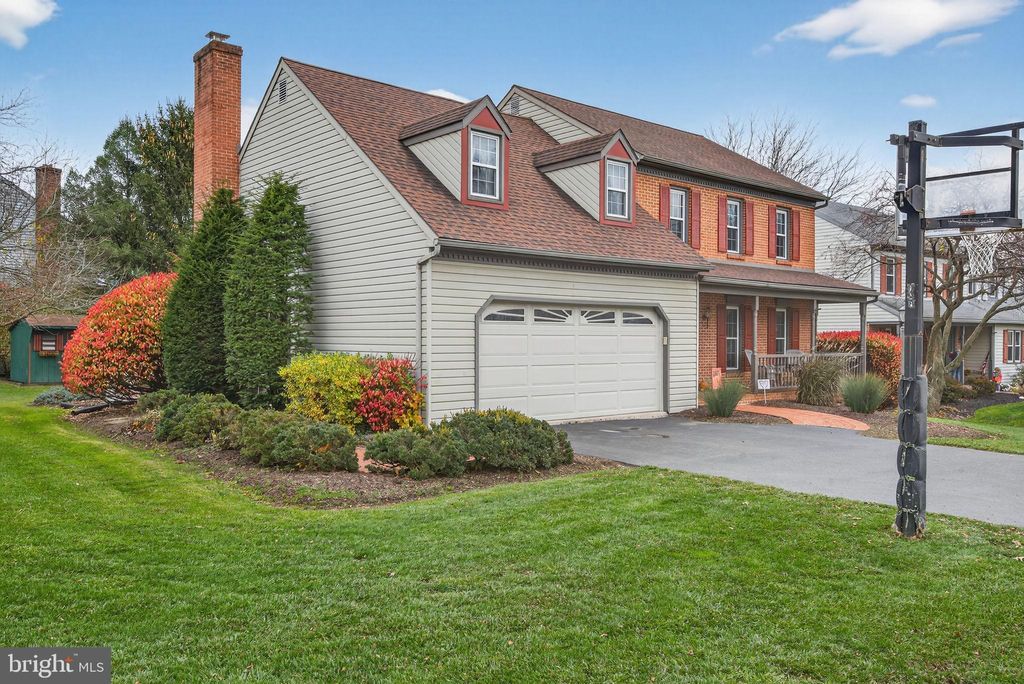 Photo of 3604 Peregrine Circle, MOUNTVILLE, PA 17554 (MLS # PALA2080106)