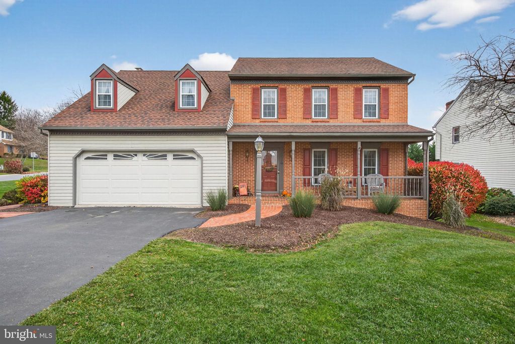 Photo of 3604 Peregrine Circle, MOUNTVILLE, PA 17554 (MLS # PALA2080106)
