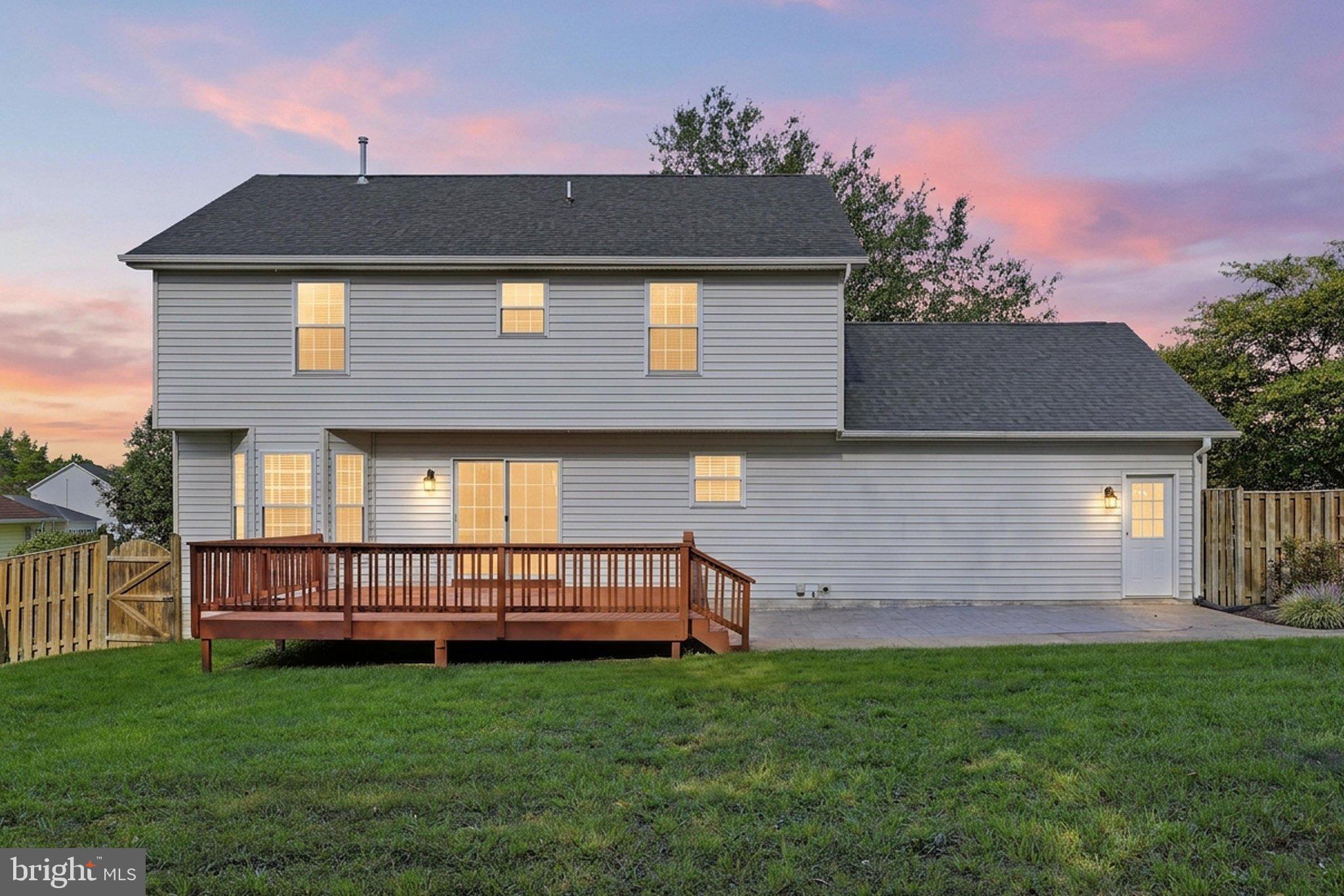 302 CANYON ROAD