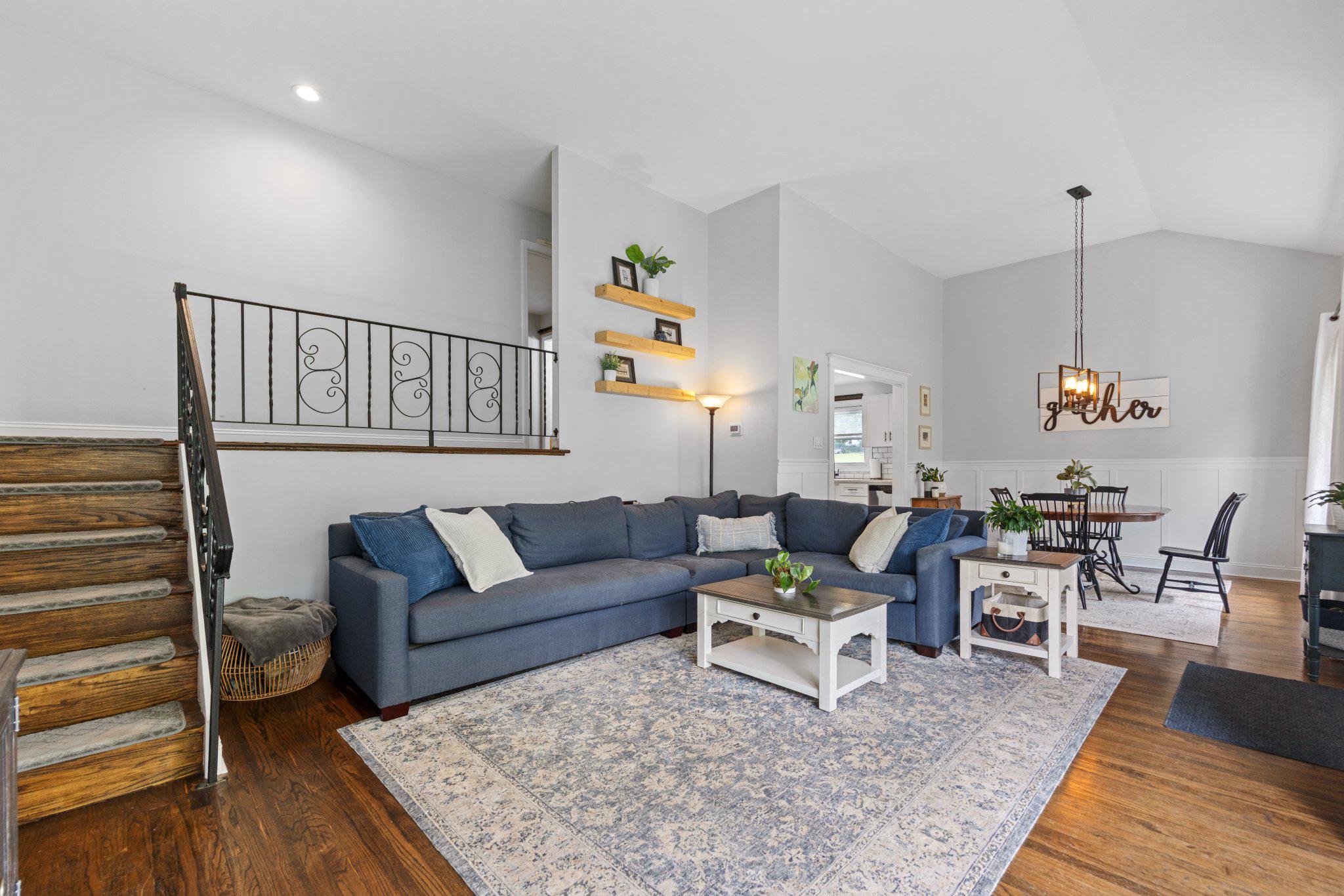 178 WILLOW DRIVE
