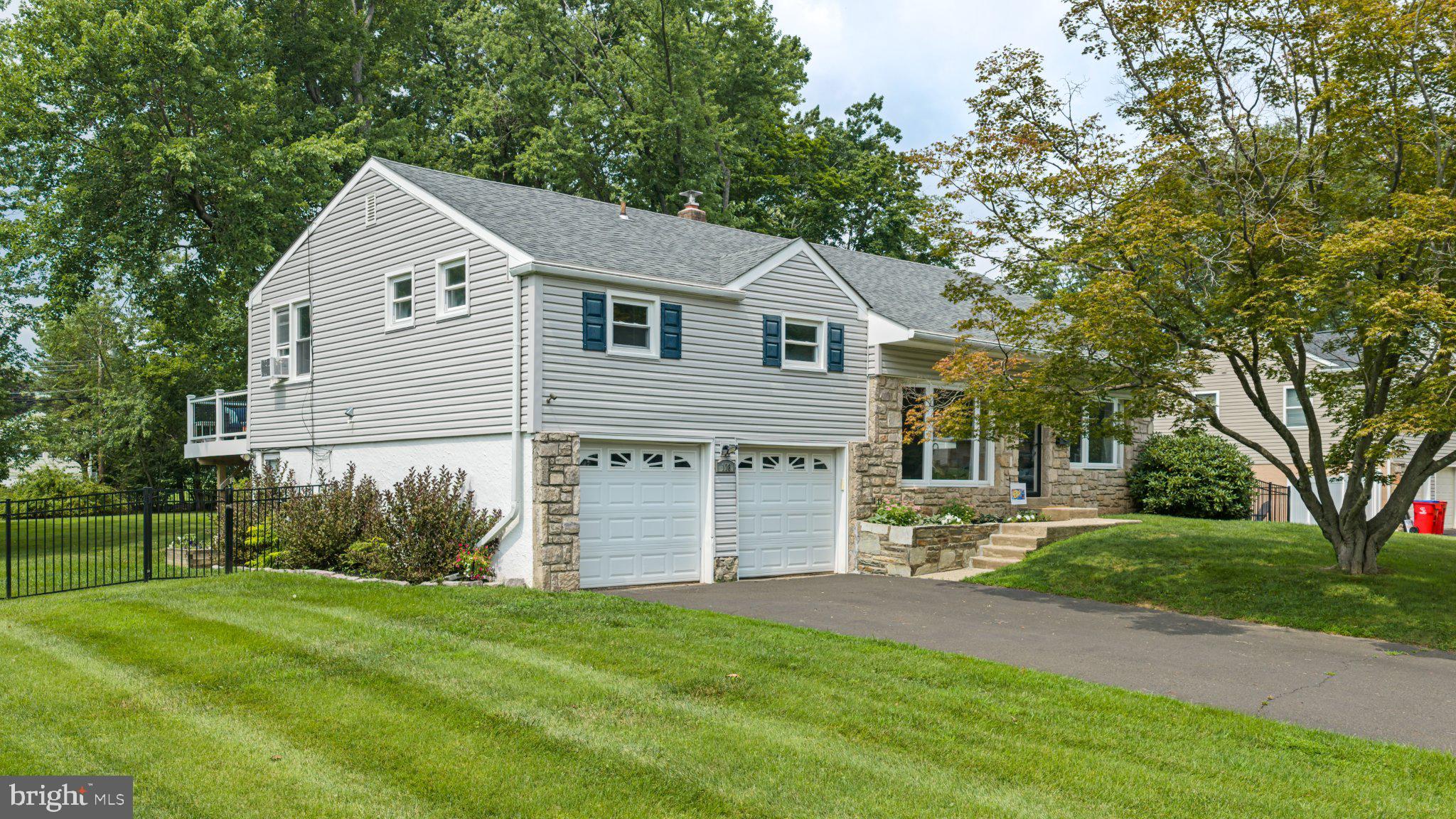 178 WILLOW DRIVE