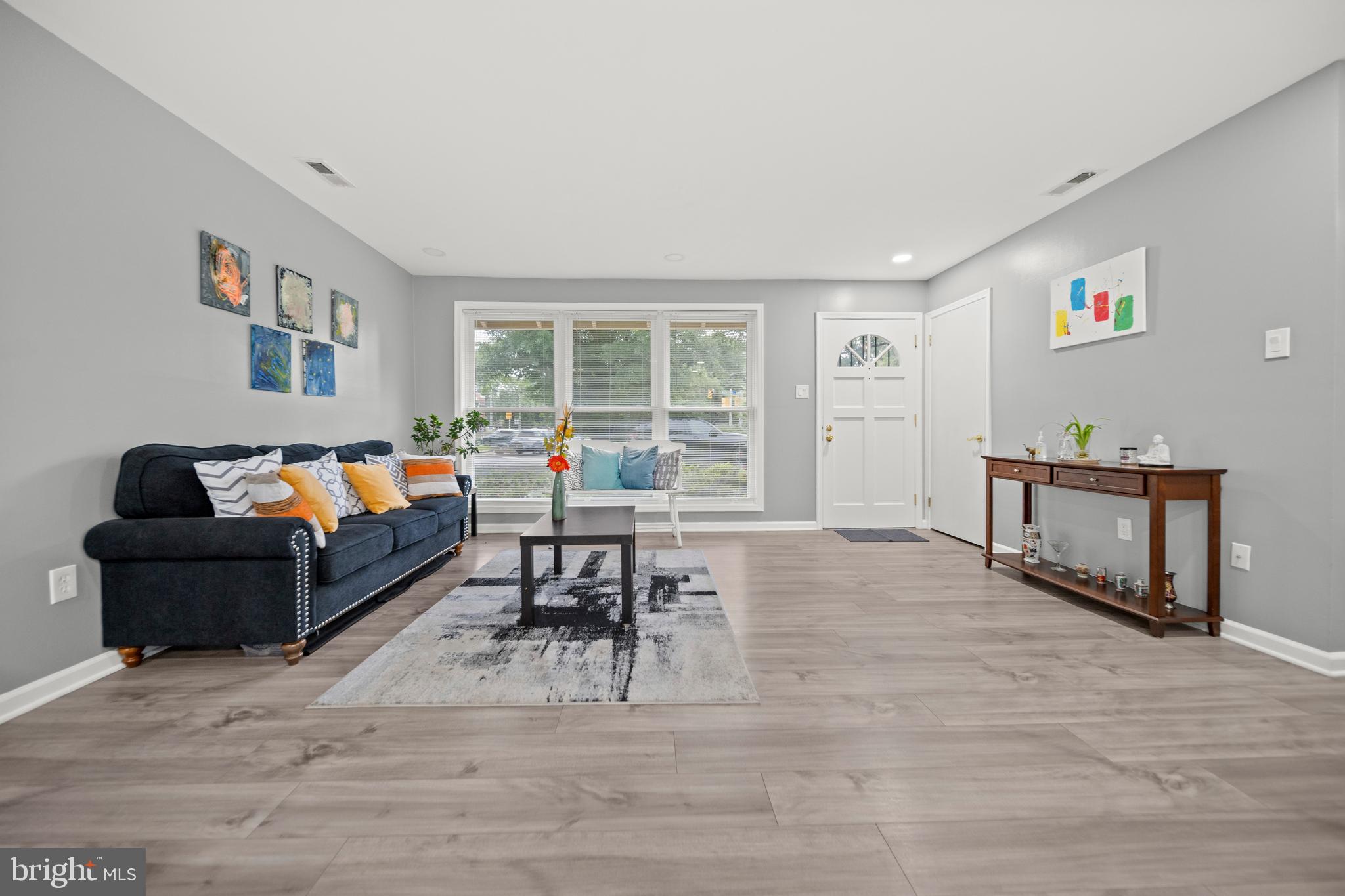 6019 ROSE HILL DRIVE