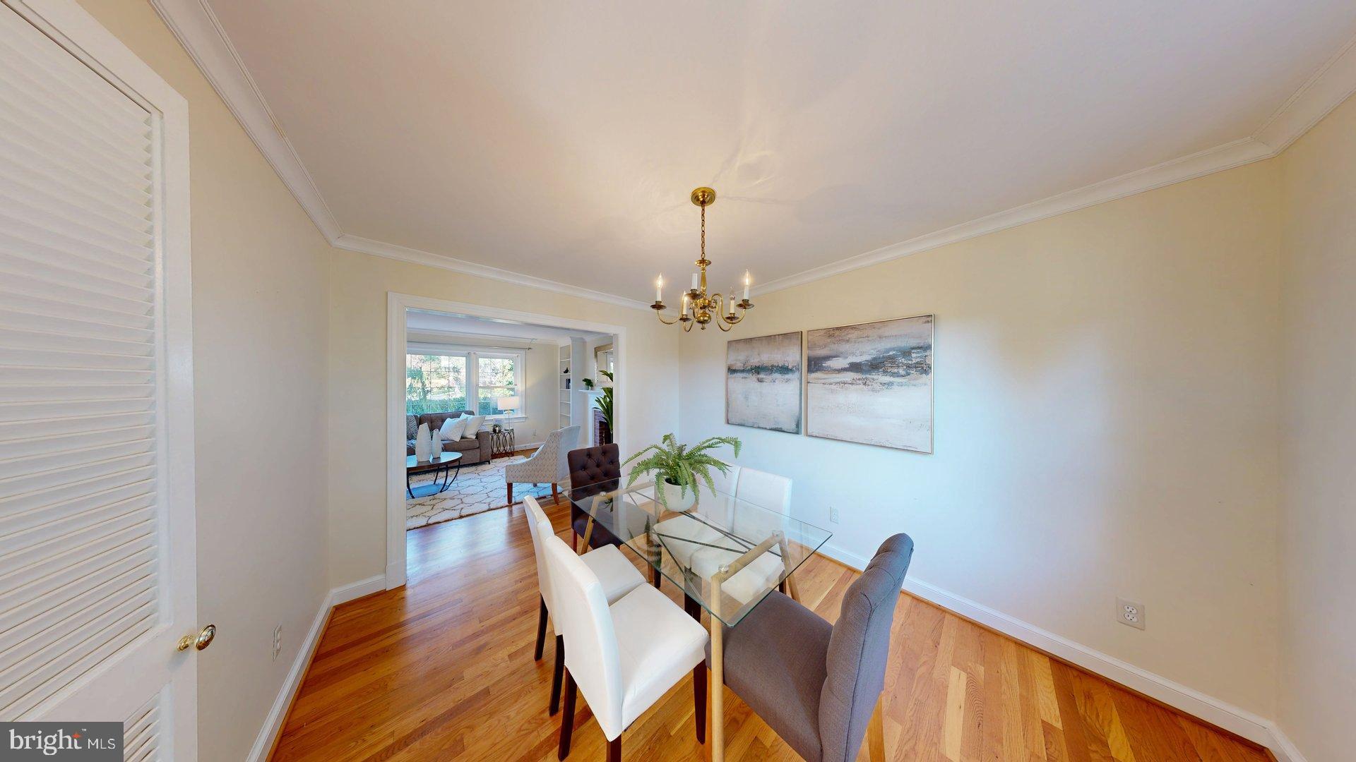 RIVERSIDE ESTATES - Residential