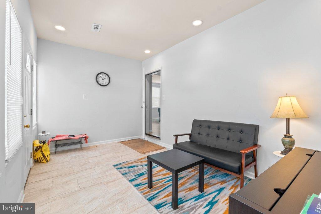 WALTHERSON - Residential