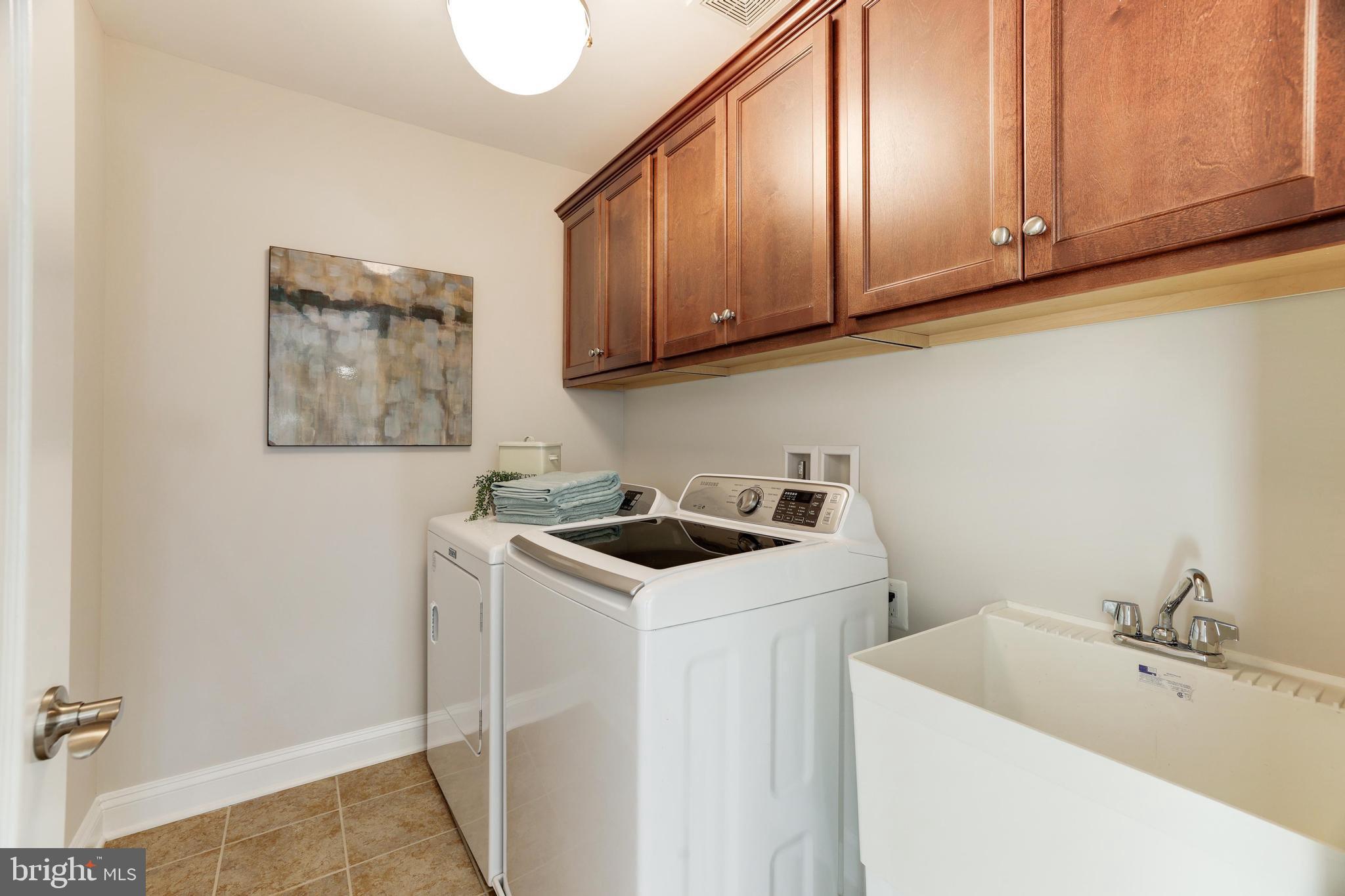 CHESTERBROOK GARDENS - Residential