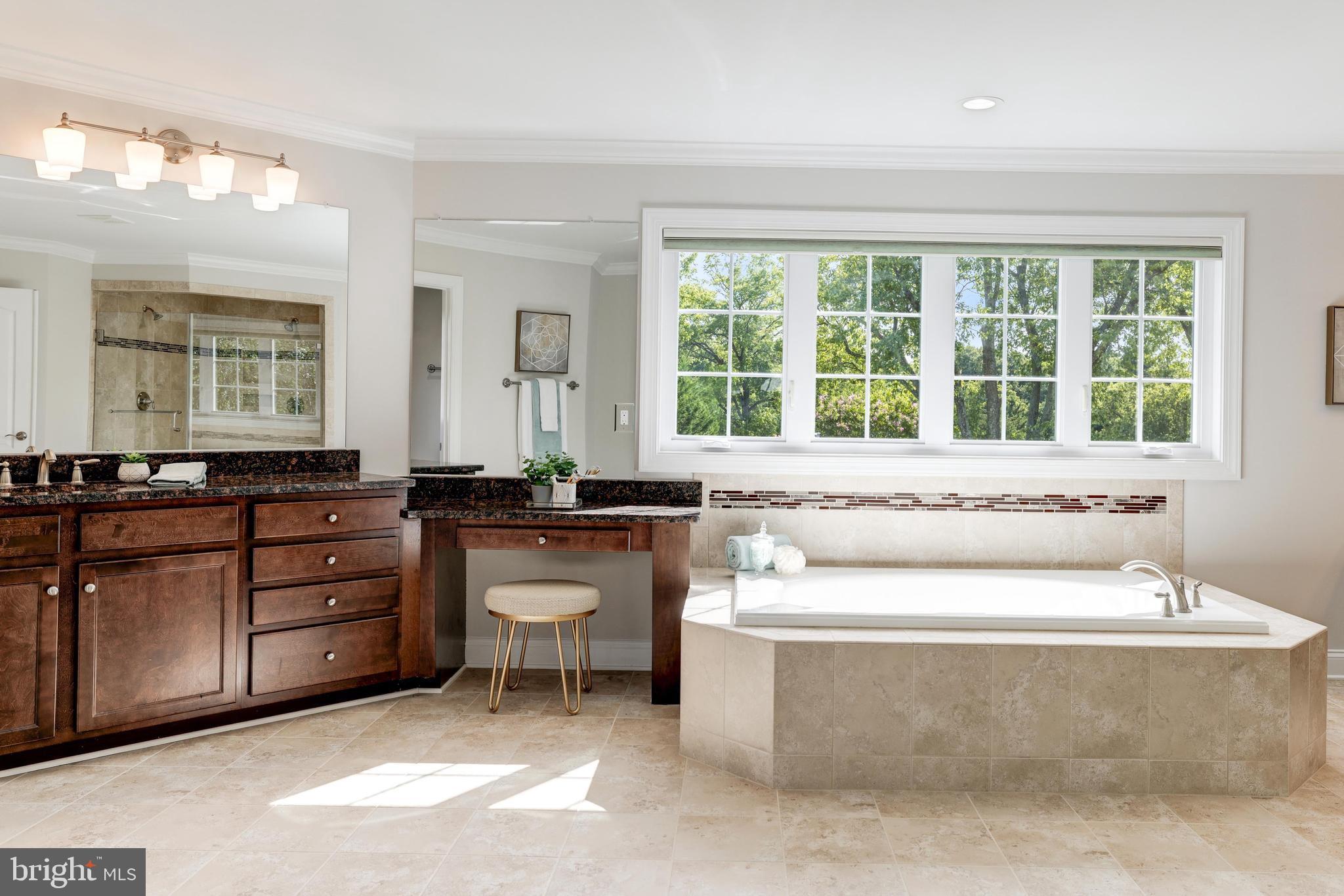 CHESTERBROOK GARDENS - Residential