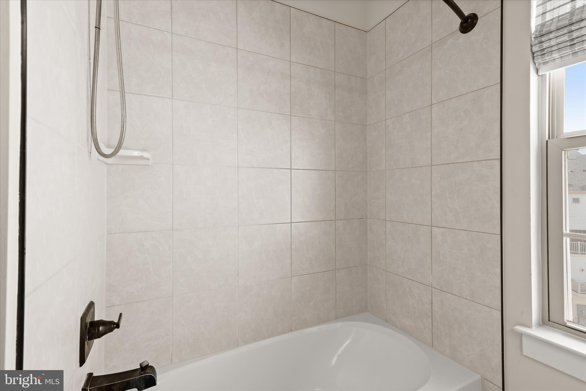 OAKDALE VILLAGE - Residential