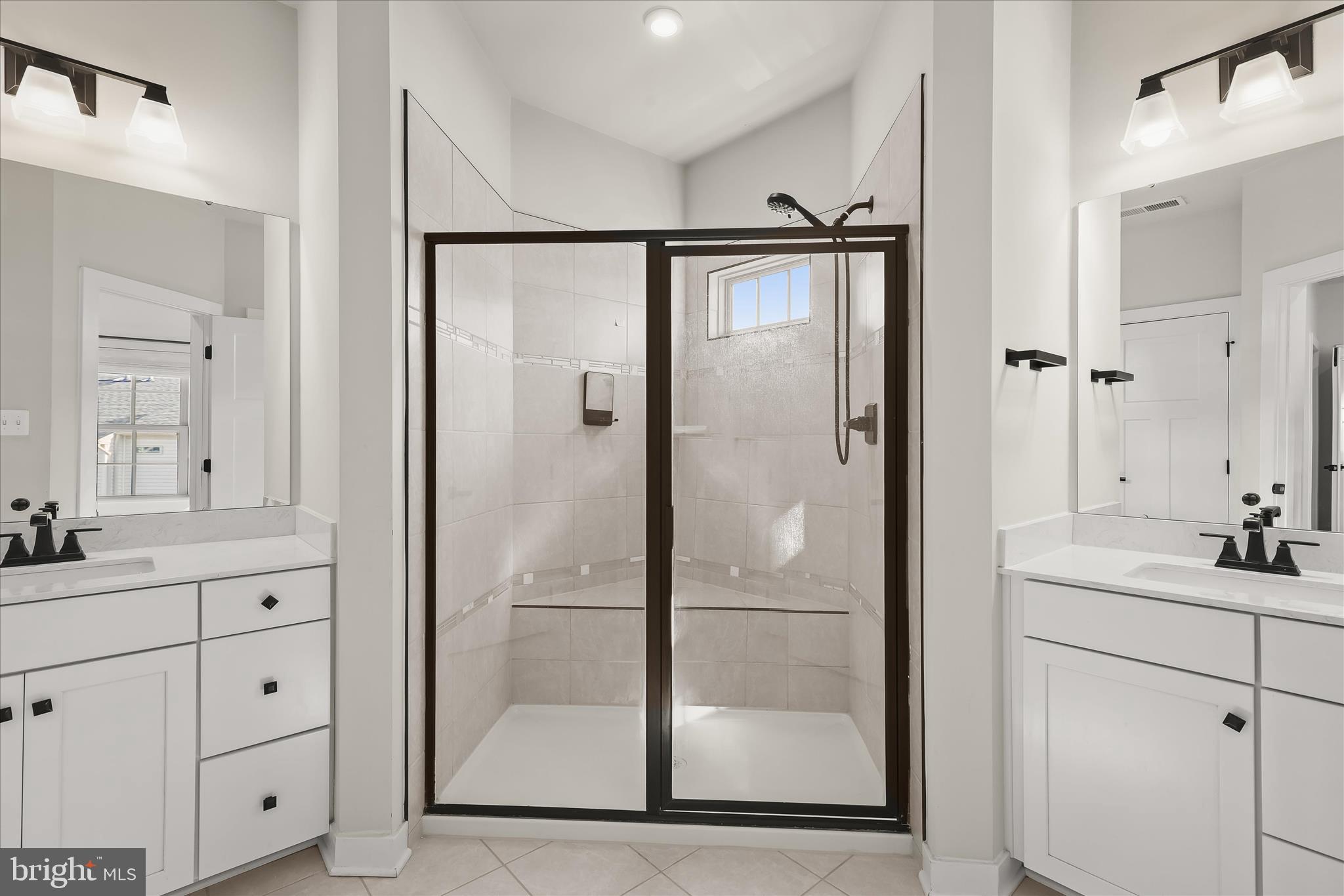 OAKDALE VILLAGE - Residential