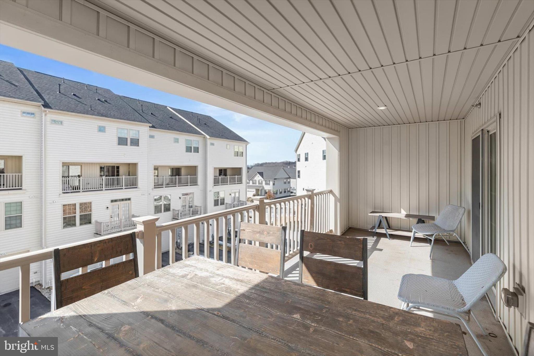 OAKDALE VILLAGE - Residential