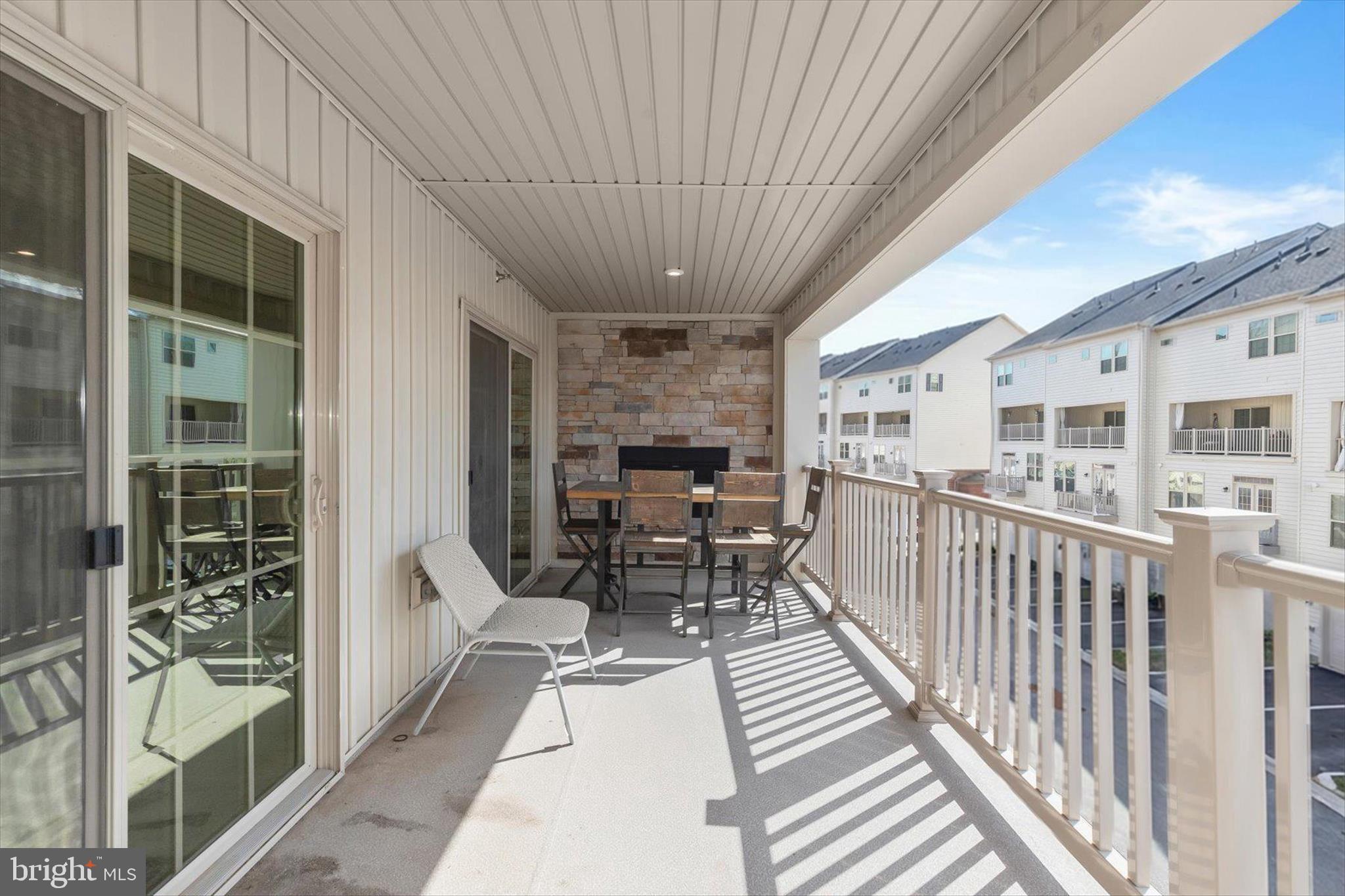 OAKDALE VILLAGE - Residential