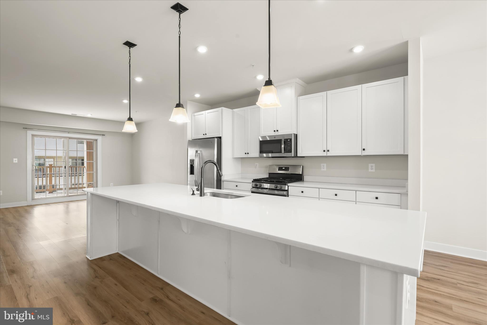 OAKDALE VILLAGE - Residential