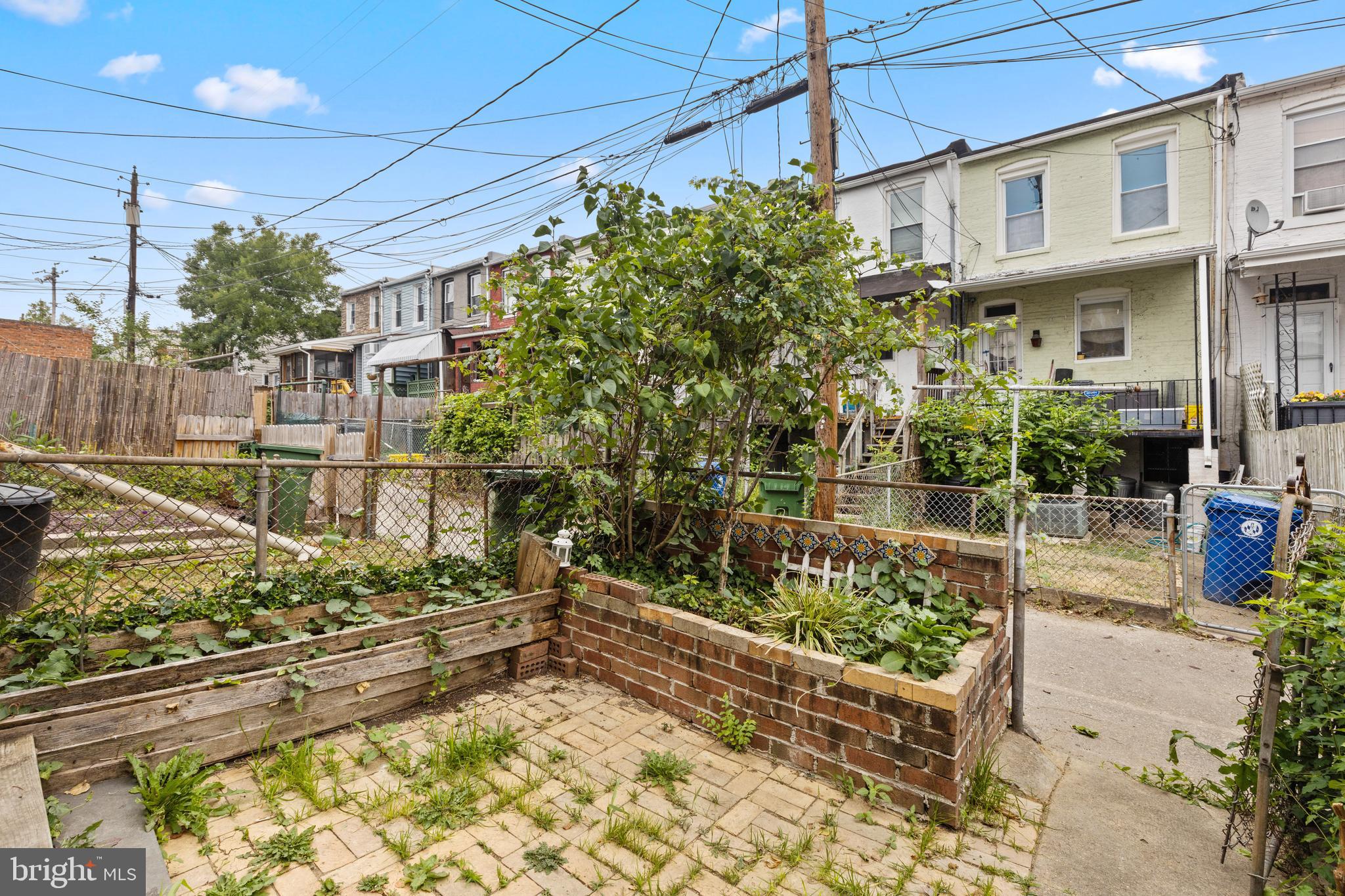 HAMPDEN HISTORIC DISTRICT - Residential