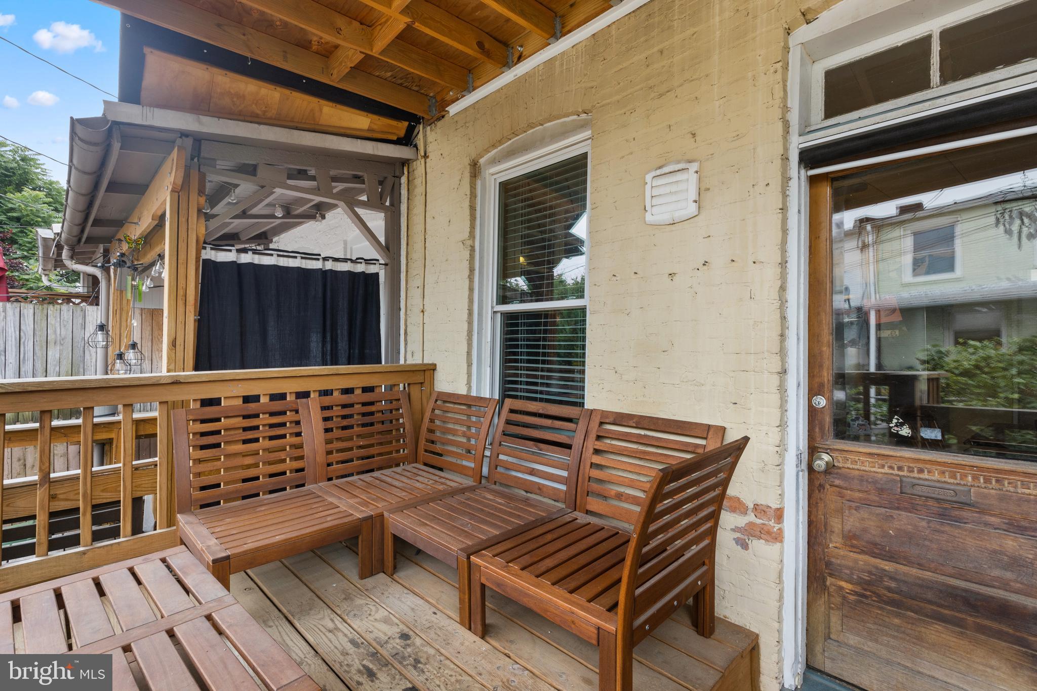 HAMPDEN HISTORIC DISTRICT - Residential