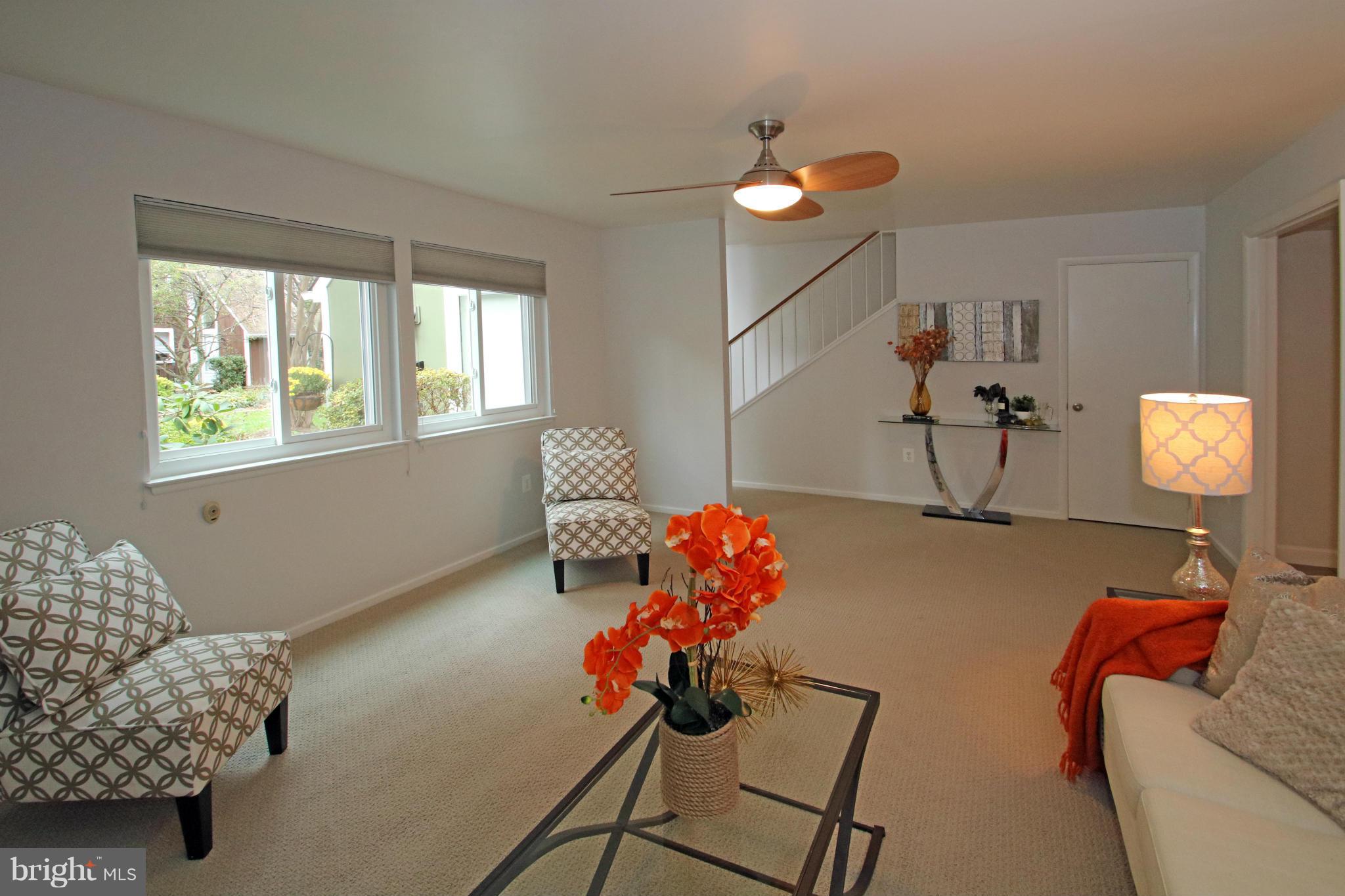 RESTON - Residential