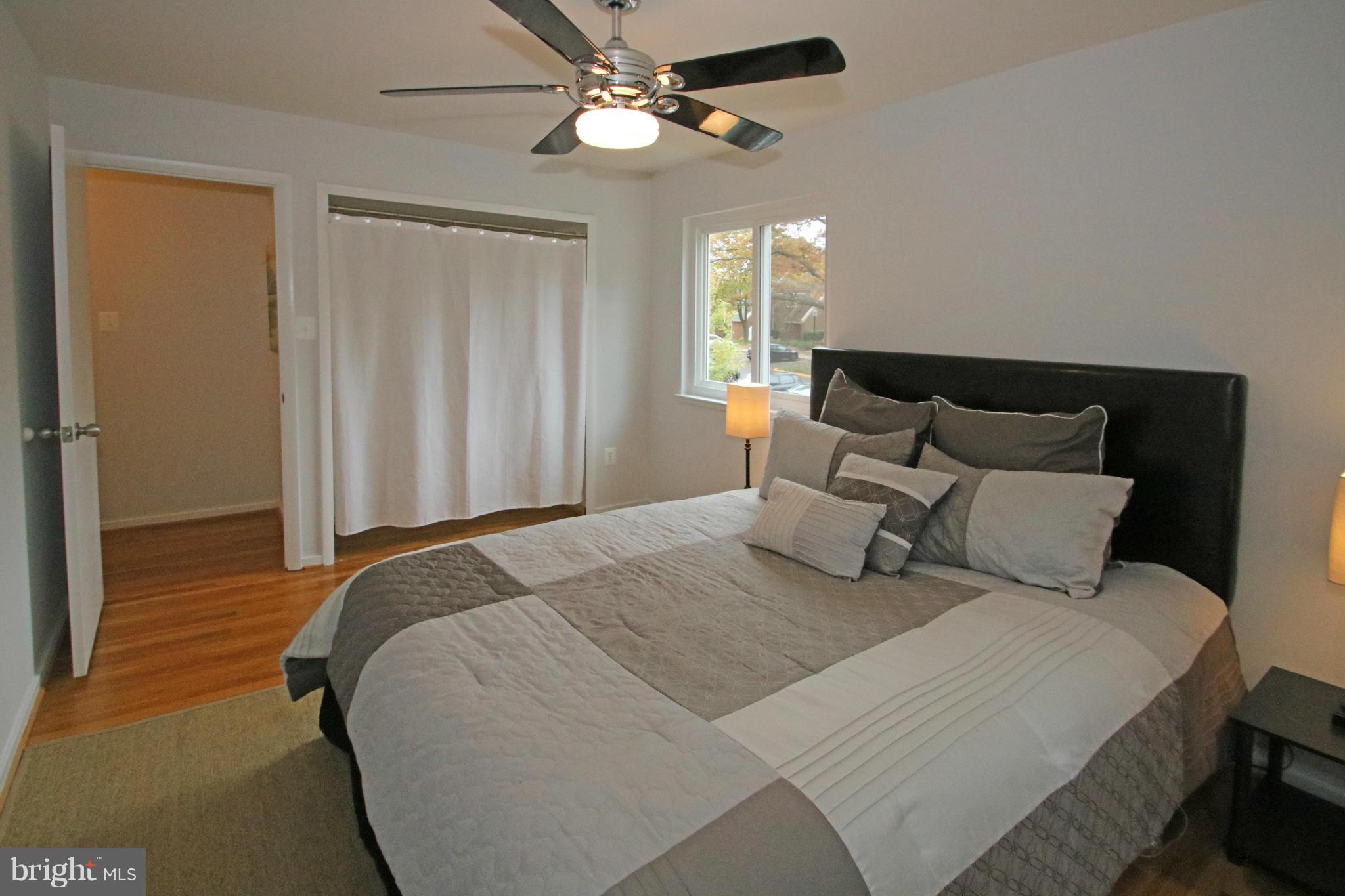 RESTON - Residential