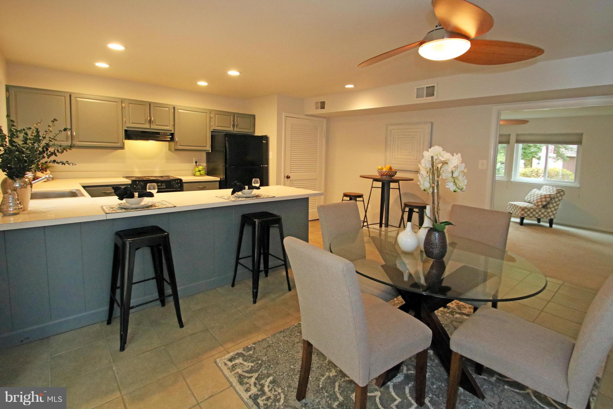 RESTON - Residential