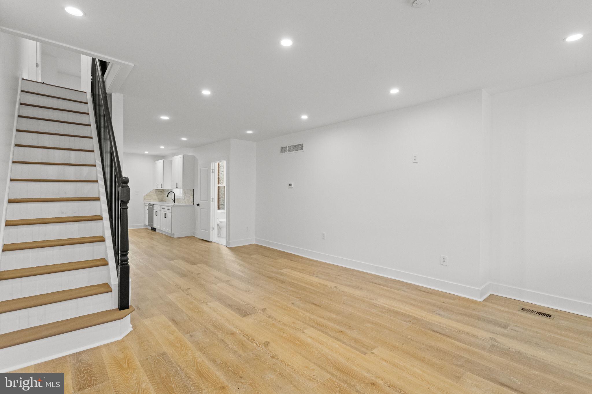 KINGSESSING - Residential