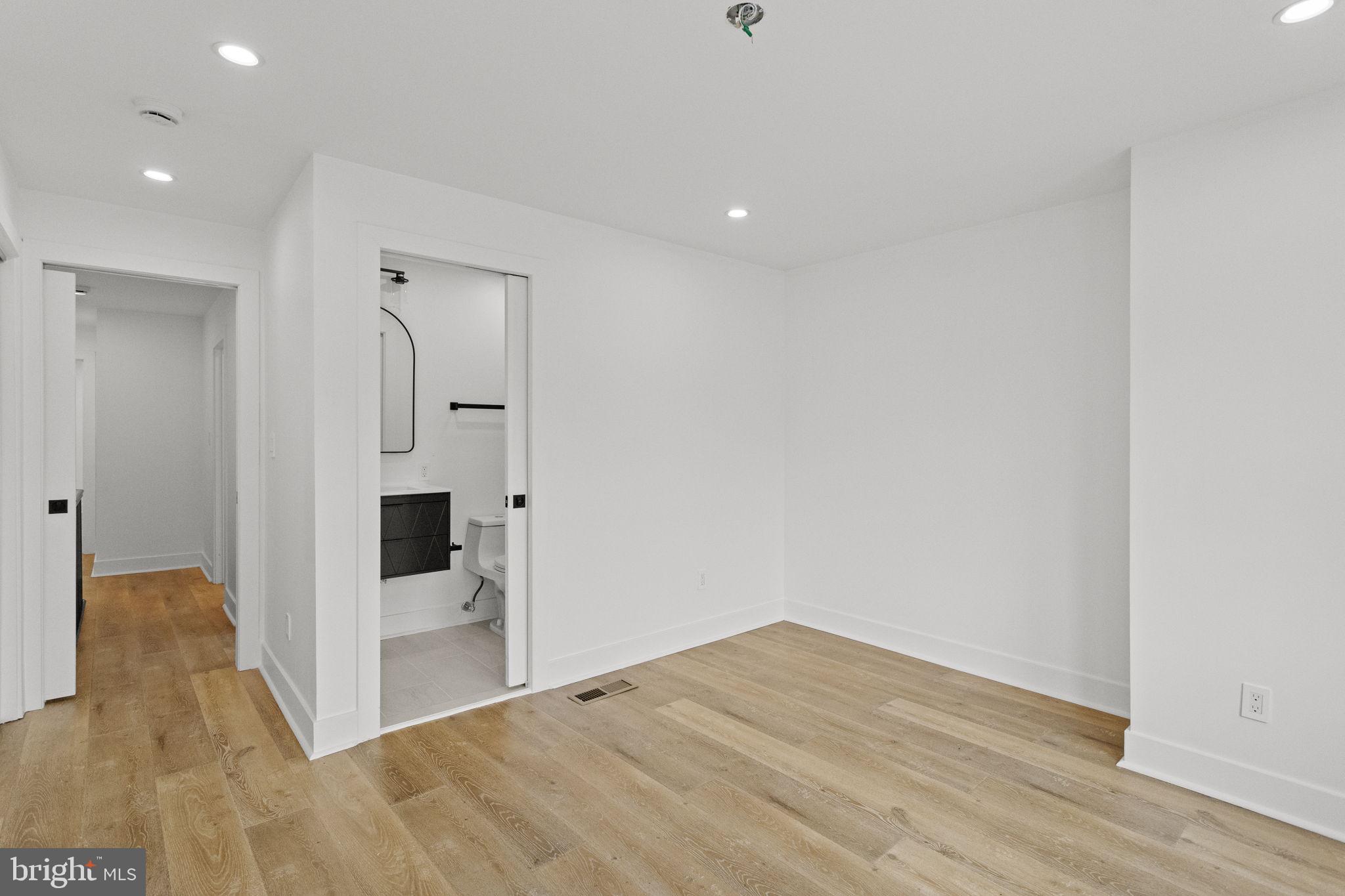 KINGSESSING - Residential