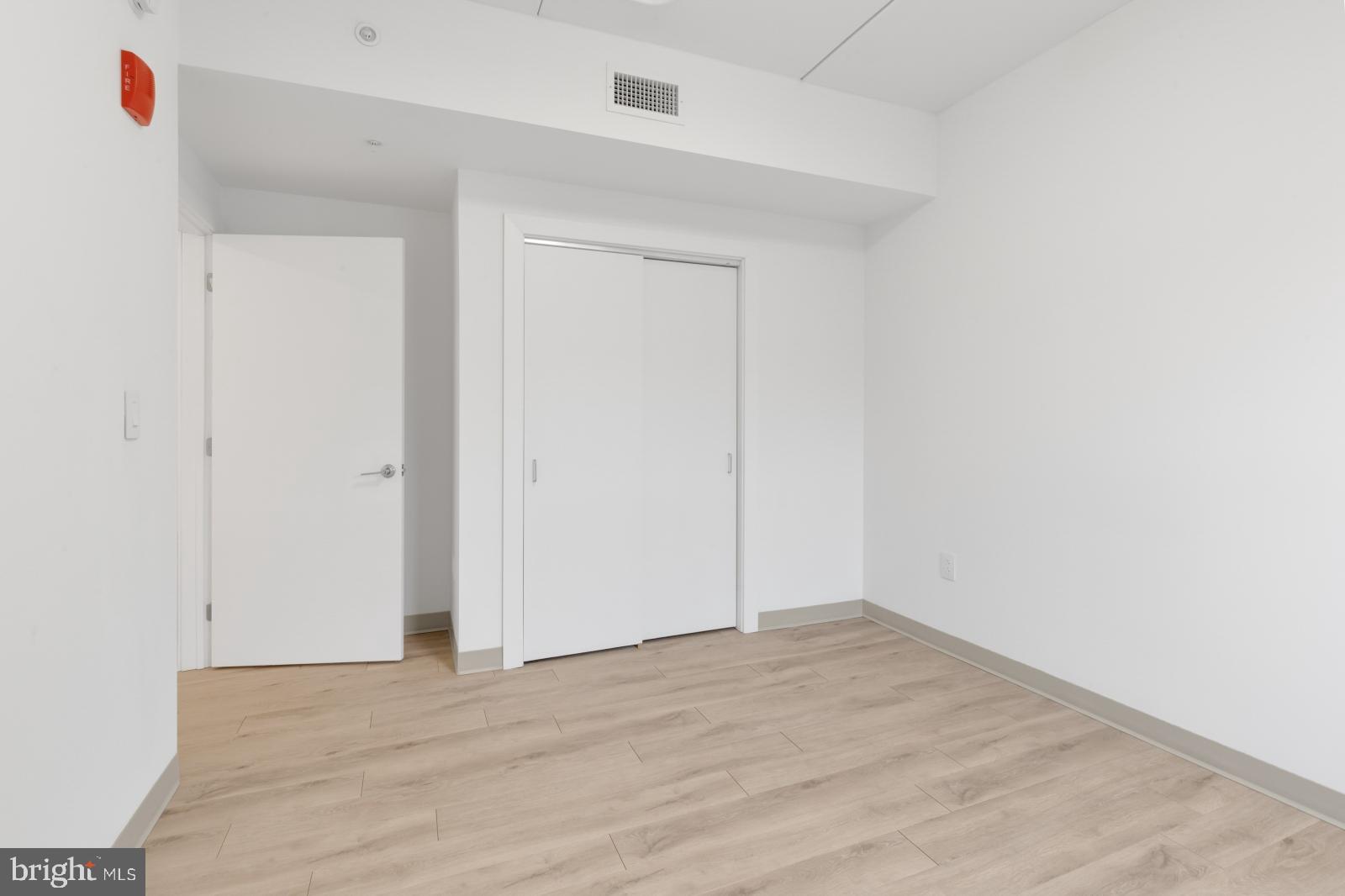 SPRING GARDEN - Residential Lease